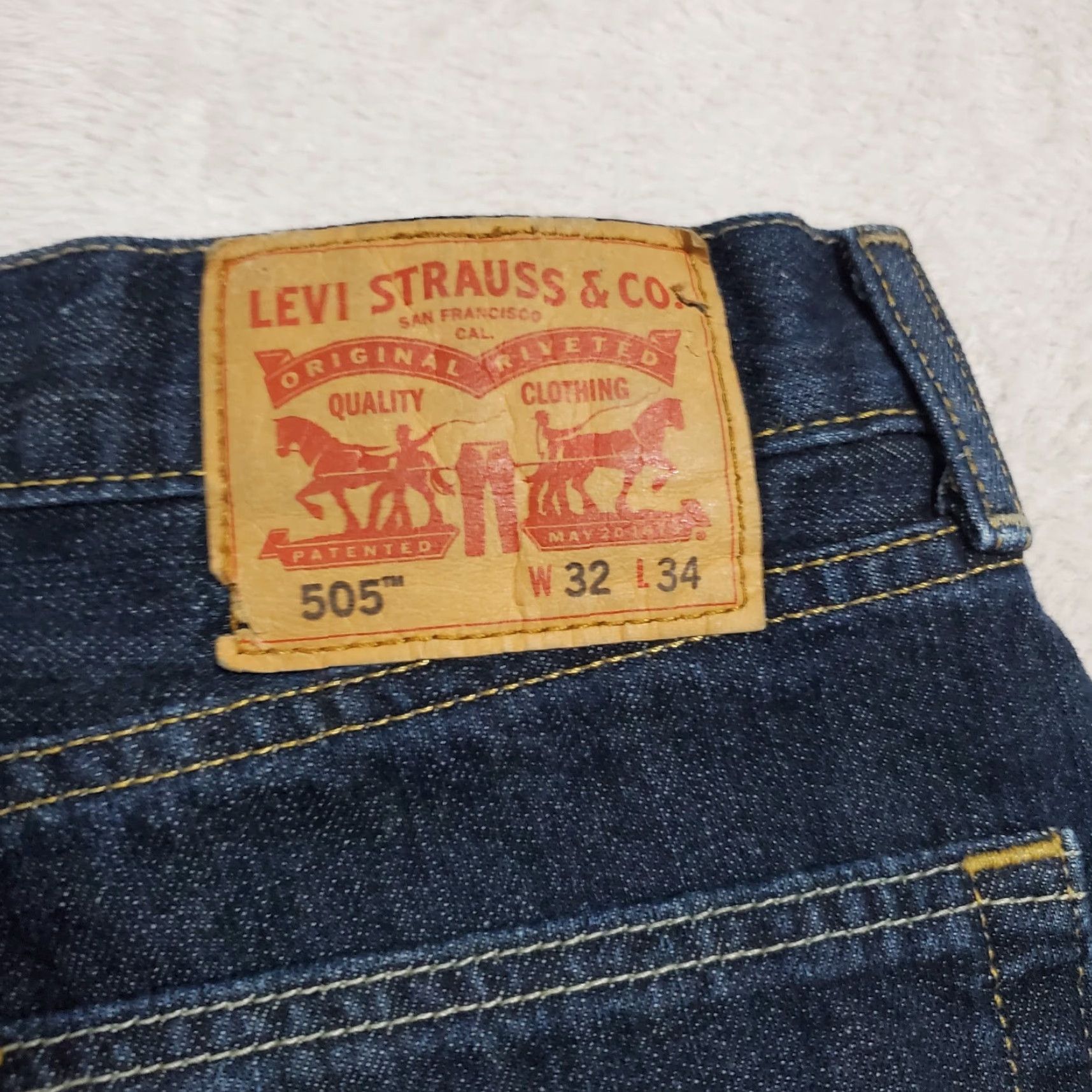 Levi's VINTAGE Levi's 505 Jeans Men 32X34 Blue Straight Leg Regular Fit Denim 30X32 FLAW Size US 30 / EU 46 - 3 Thumbnail