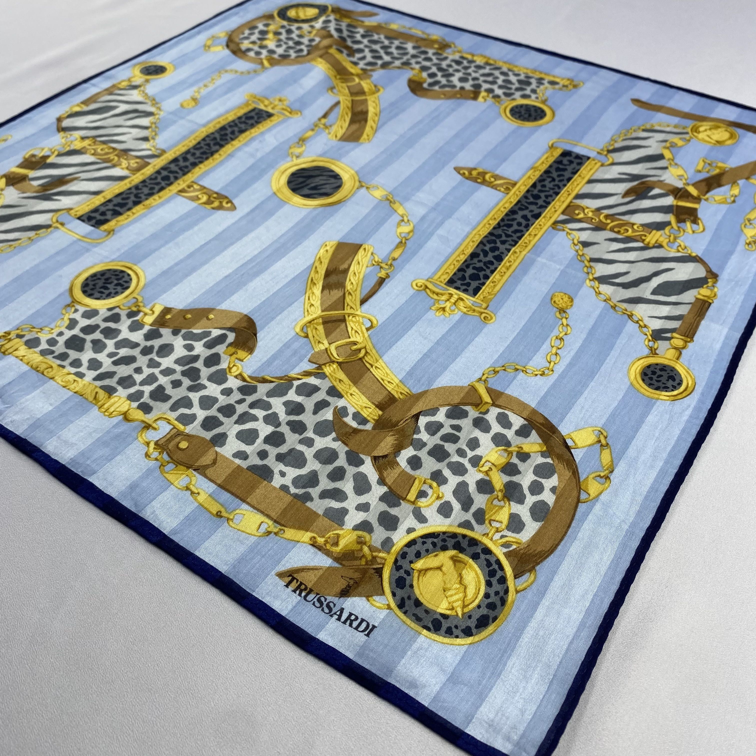 Trussardi × Vintage Trussardi Neckerchief / Bandana / Handkerchief-P769 Size ONE SIZE - 2 Thumbnail