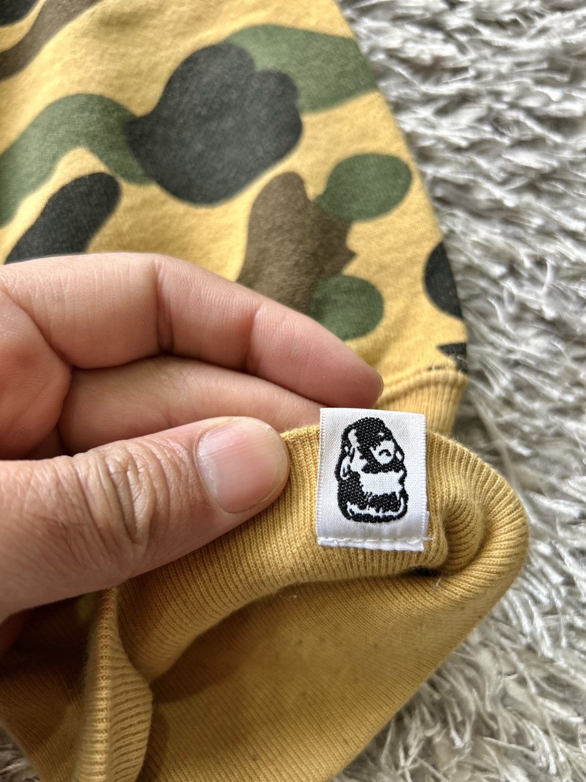Bape 💥CRAZY💥 BAPE SHARK 1st CAMO SWEATSHIRT Size US XXL / EU 58 / 5 - 9 Thumbnail