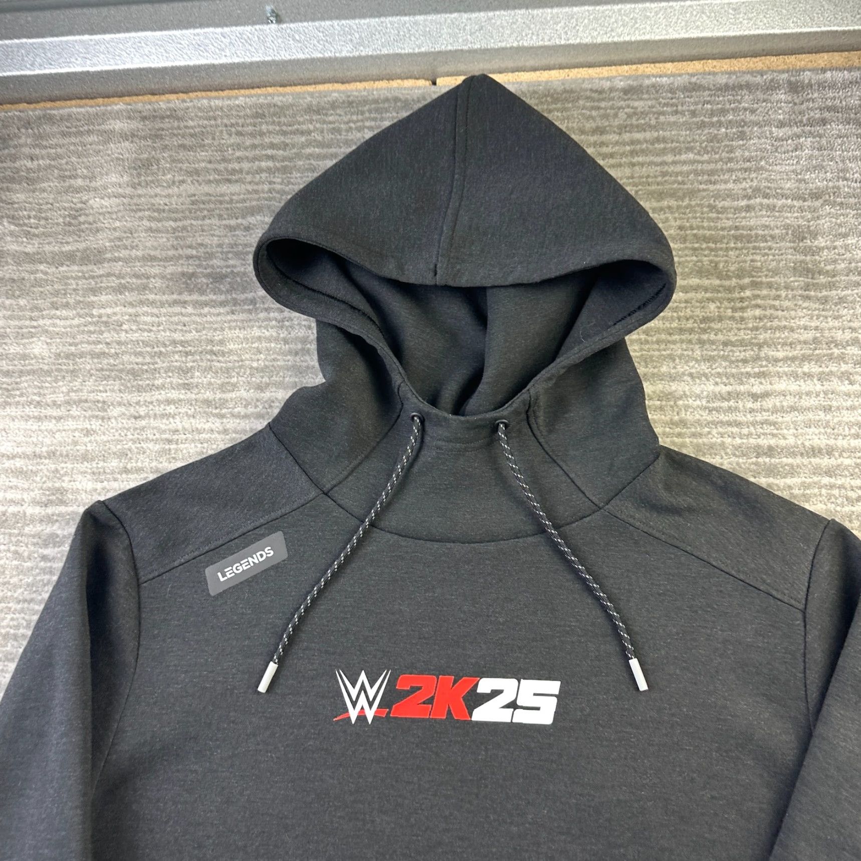 Vintage Legends Hoodie Mens Large Black Hawthorne Tech WWE 2k25 Sports Pullover Hooded Pockets Crew Neck Logo Size US L / EU 52-54 / 3 - 3 Thumbnail