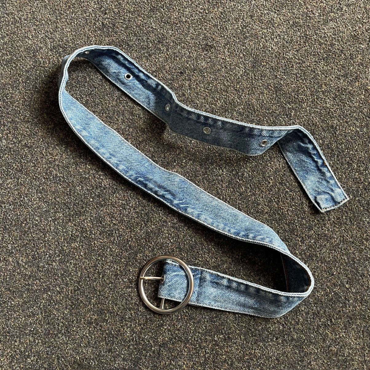 Vintage Vintage 90s Belt Japanese Archive Hype Alt Goth OS Size ONE SIZE - 2 Thumbnail