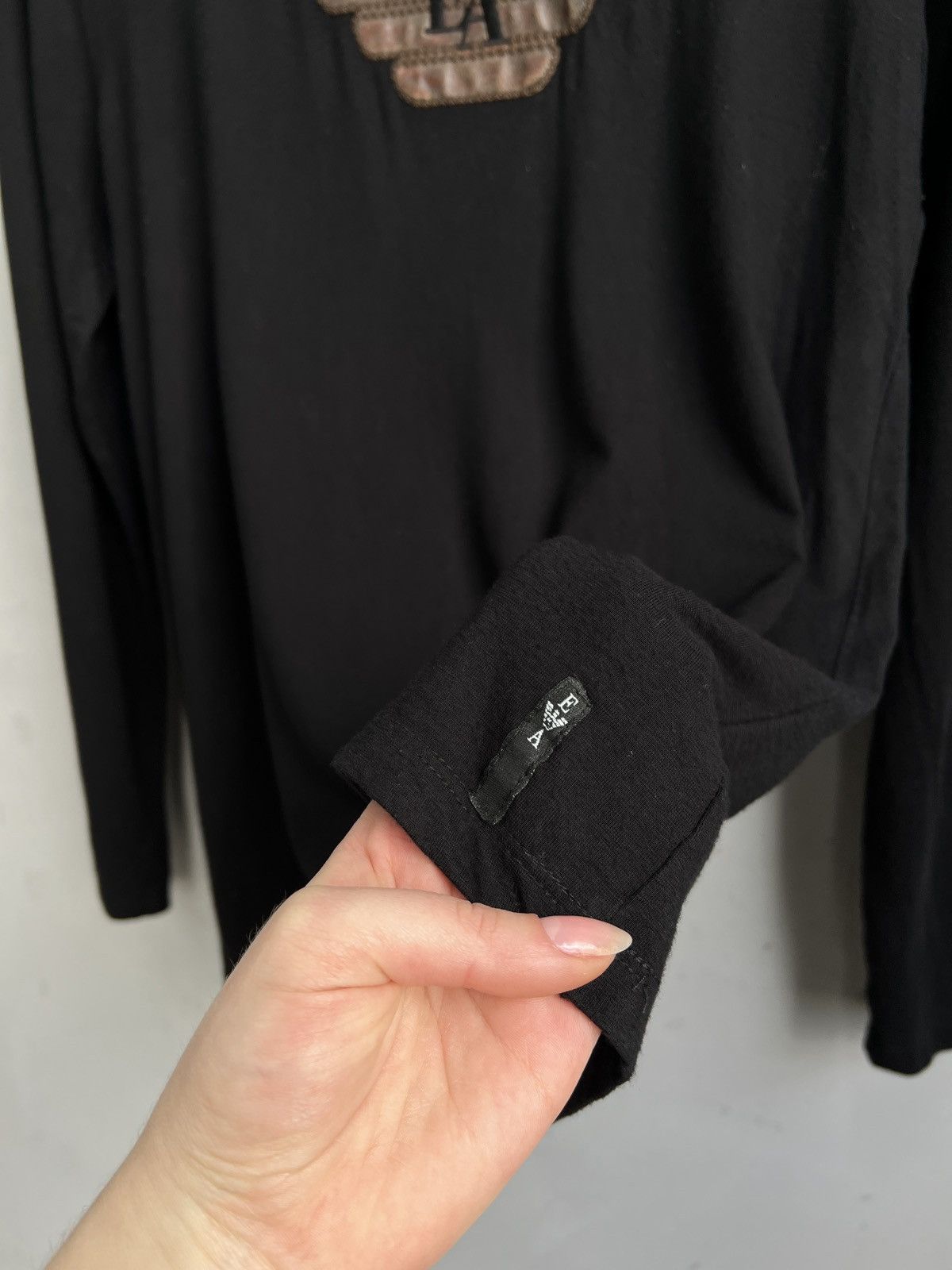 Armani Emporio Armani big logo long sleeve y2k Size US L / EU 52-54 / 3 - 5 Thumbnail