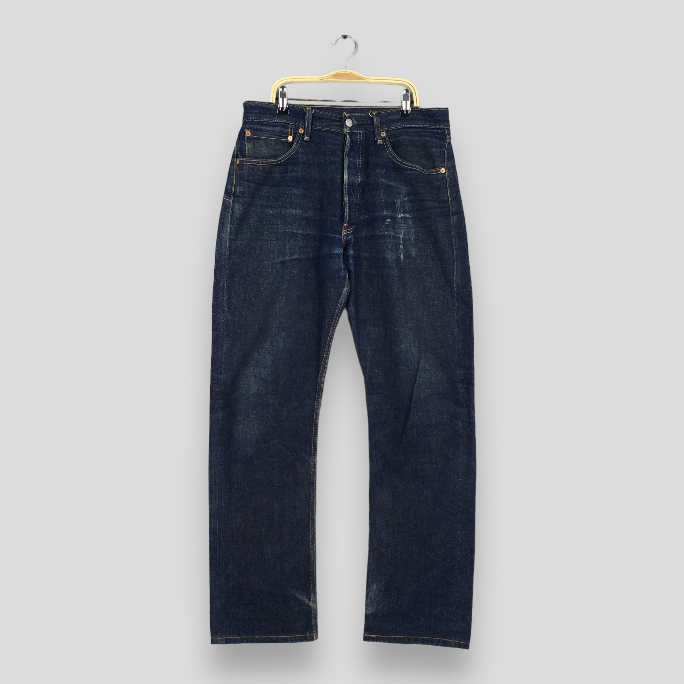 Levi's Size 32x30.5 Vintage 90s Levi's 501 Faded Blue Jeans S428 Size US 32 / EU 48 - 1 Thumbnail