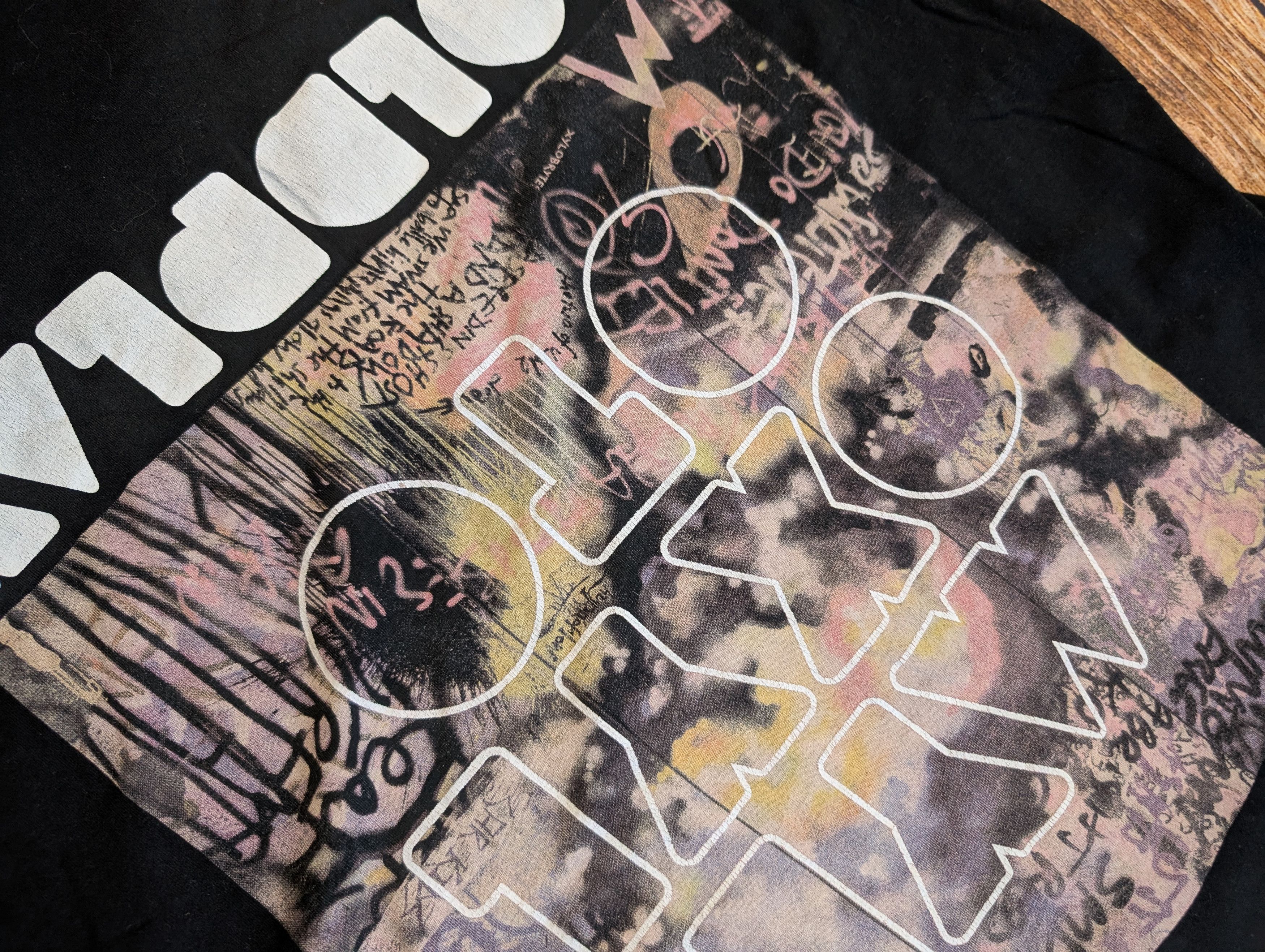 Band Tees COLDPLAY Live 2012 Tour Concert T-Shirt Rock Band Tee L Size US S / EU 44-46 / 1 - 4 Thumbnail