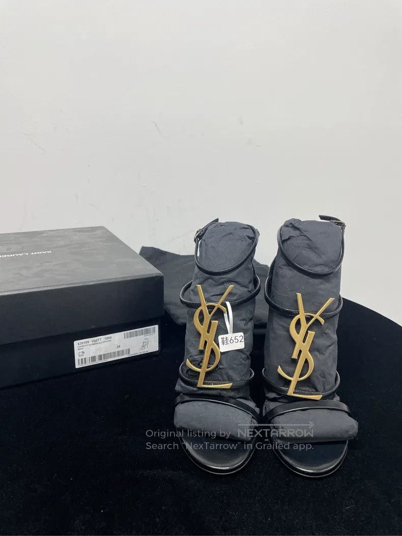 Saint Laurent Paris Saint Laurent Paris Black Patent Leather Metal i Size US 7.5 / IT 37.5 - 1 Thumbnail