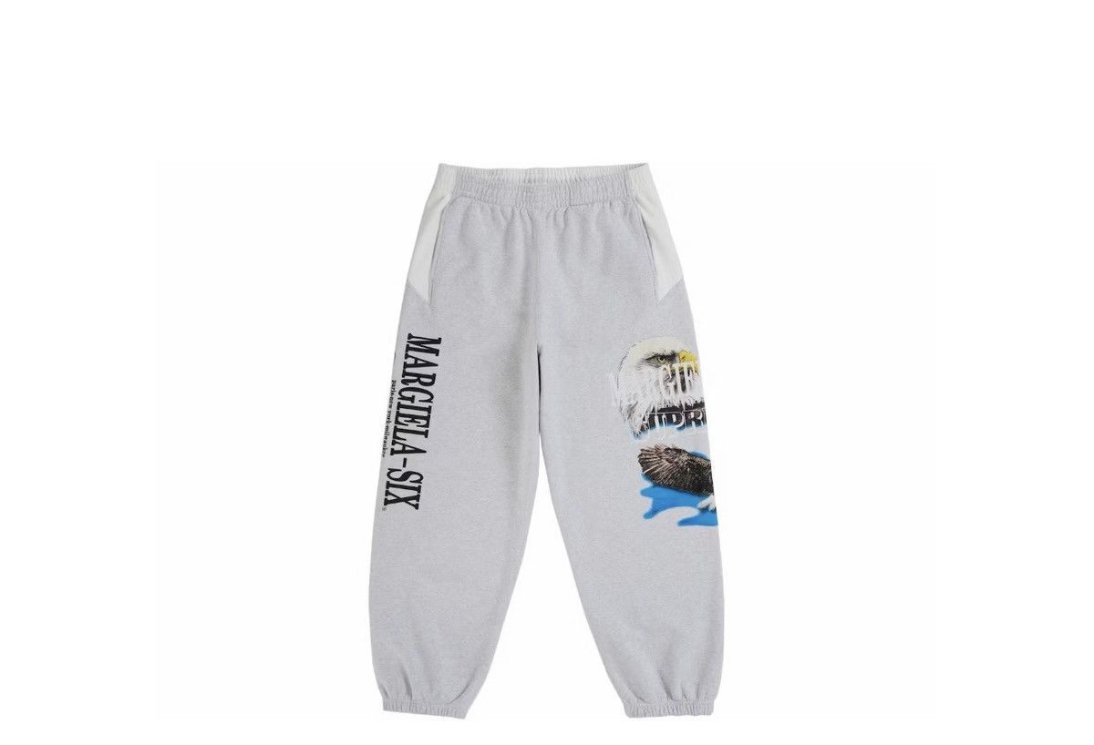 Maison Margiela × Supreme Supreme x MM6 Maison Margiela Eagle Sweatpants Size US 30 / EU 46 - 1 Thumbnail