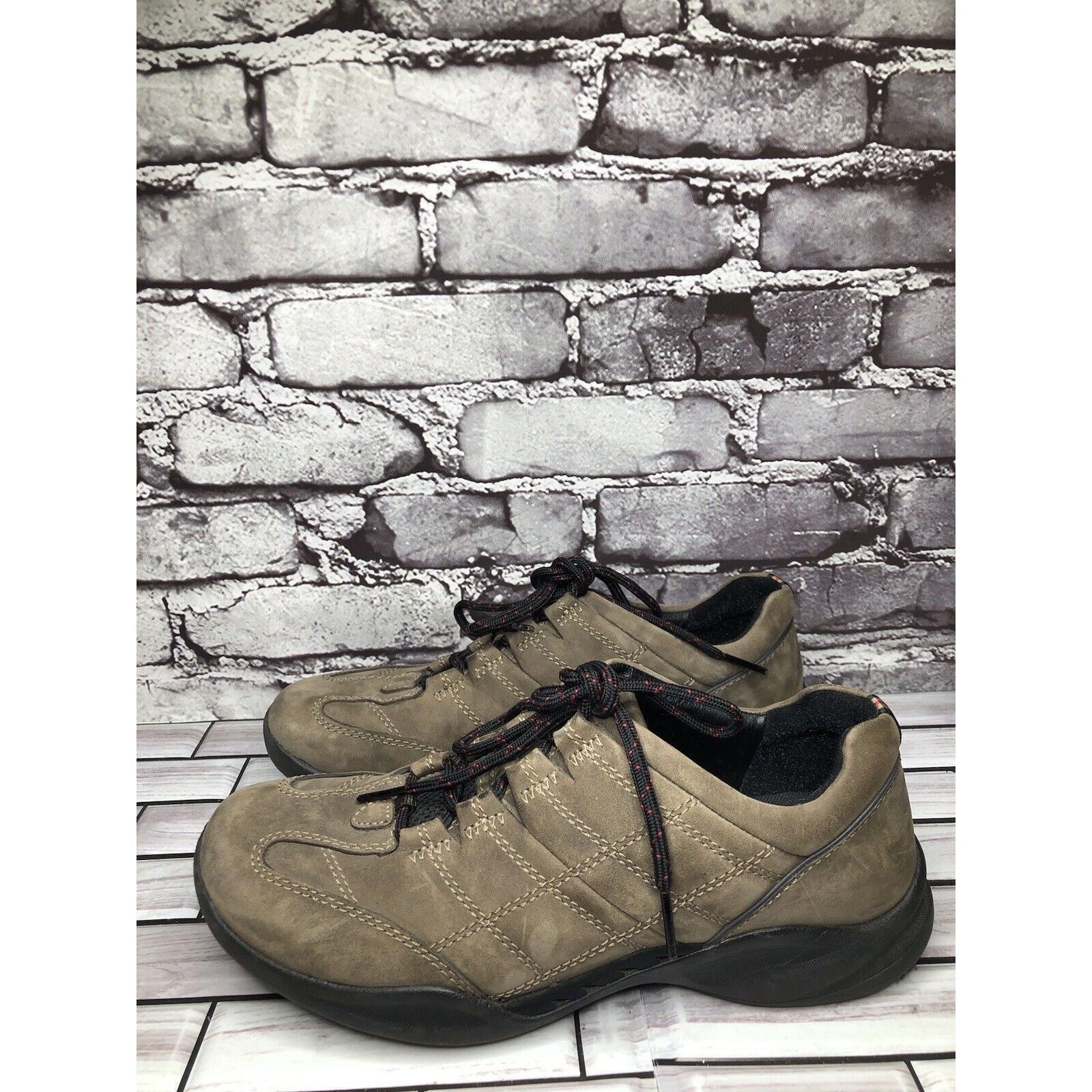 Clarks Clarks Wave Brown Suede Leather Casual Comfort Walking Shoes Size US 7.5 / EU 40-41 - 15 Thumbnail