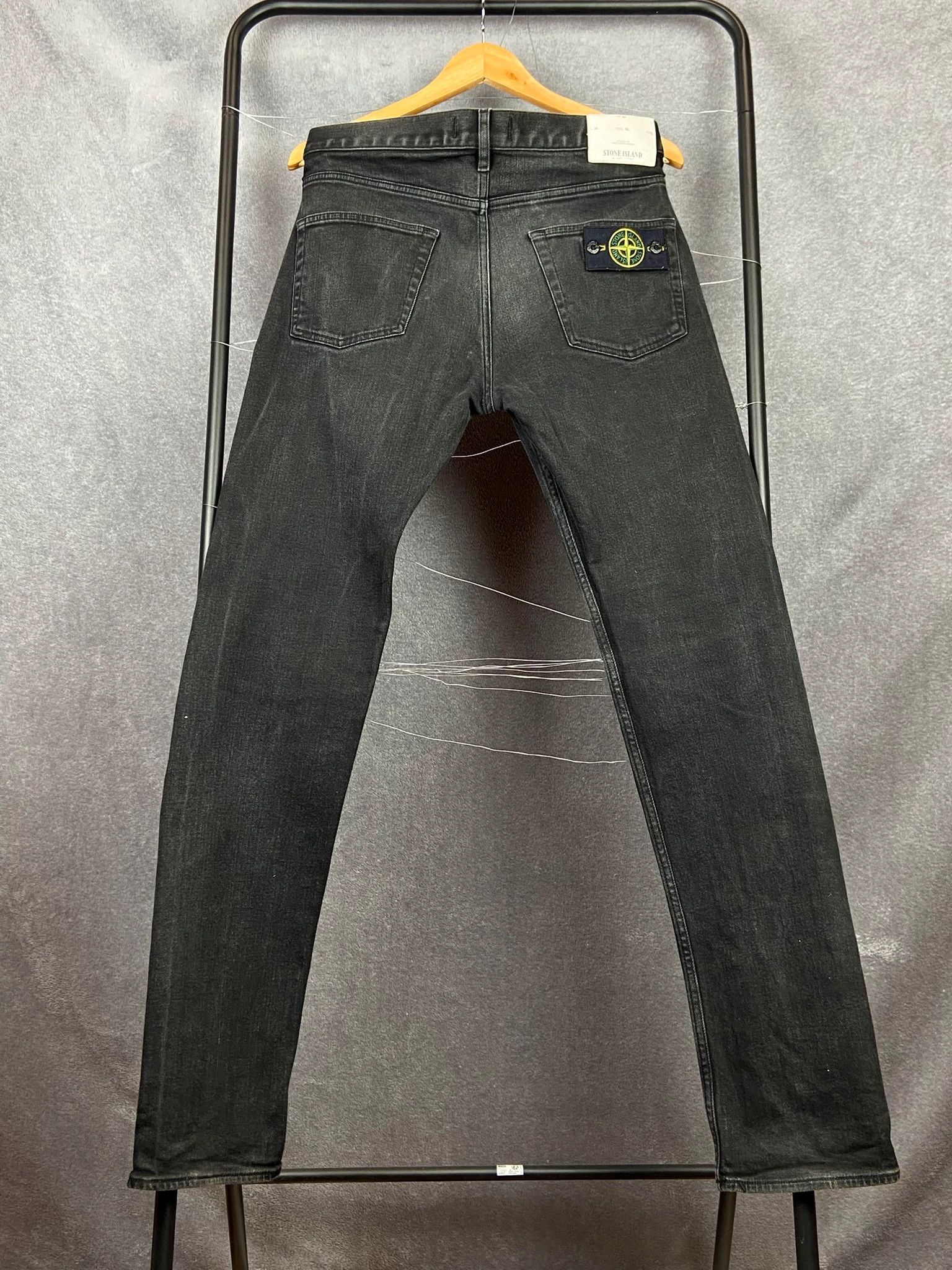 Stone Island Stone Island black jeans patch logo high end archival 32 Size US 32 / EU 48 - 1 Thumbnail
