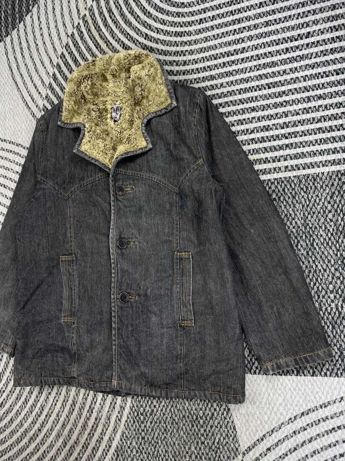 And A Vtg And A Sherpa Lined Dark Wash Jacket Size US M / EU 48-50 / 2 - 4 Thumbnail