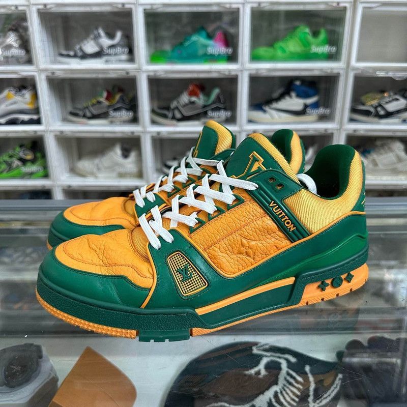 Louis Vuitton Louis Vuitton Trainer Stylish Sports Sneakers for Men -2508 Size US 9.5 / EU 42-43 - 1 Thumbnail