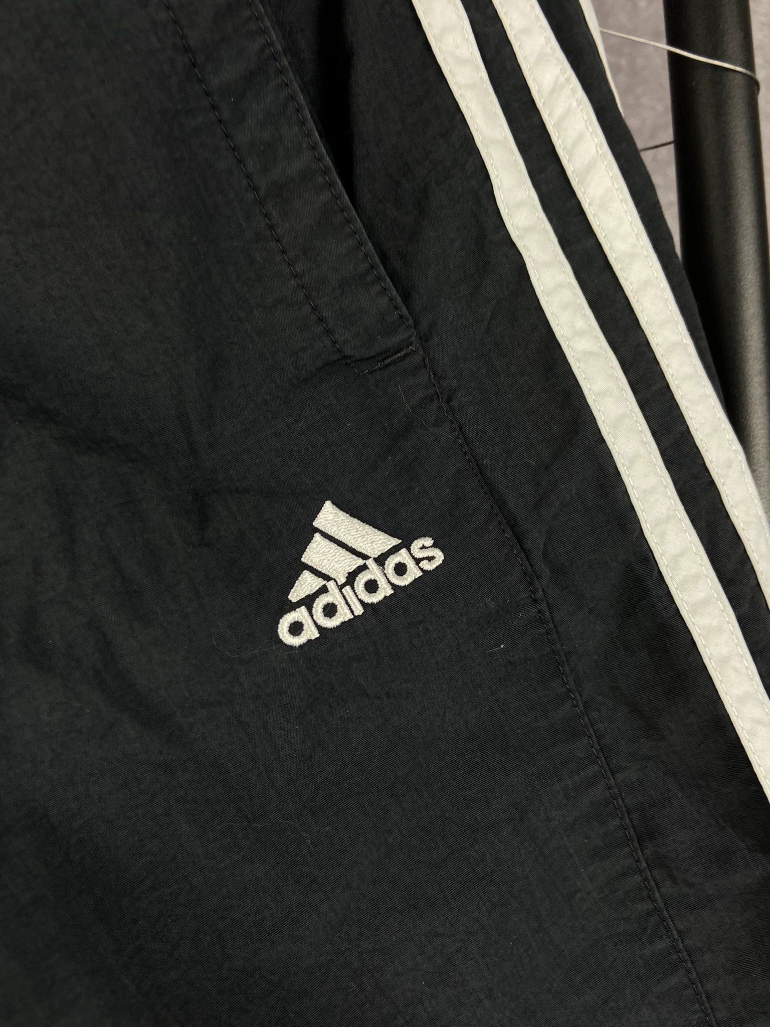 Adidas Adidas shorts black vintage retro streetwear Size 34" / US 12 / IT 48 - 2 Thumbnail
