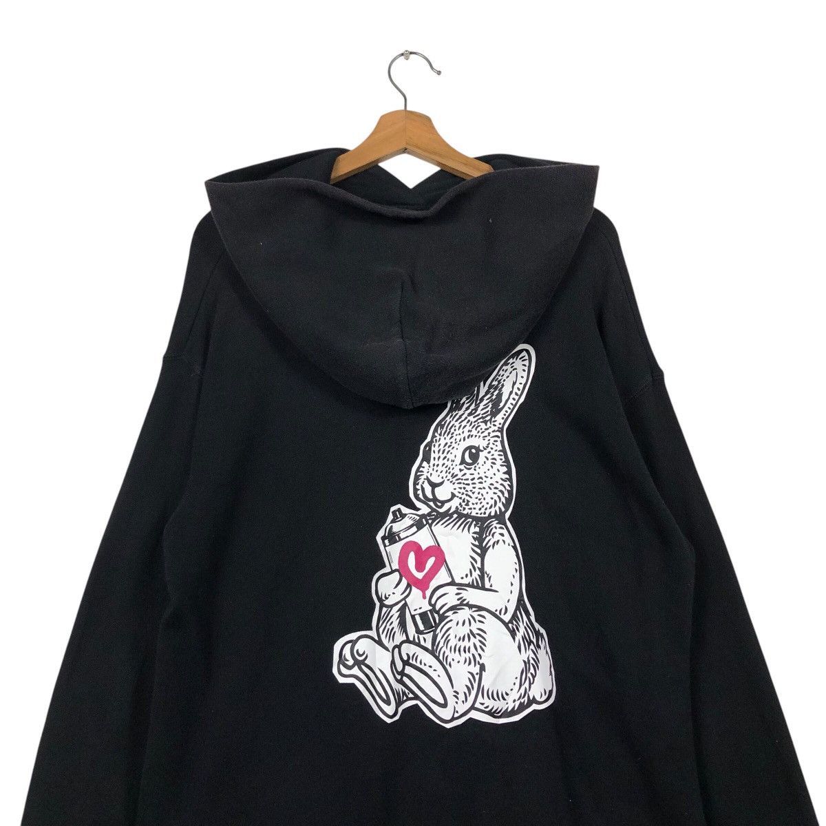 Japanese Brand Lady Aiko × Uniqlo UT — Black “Love Bunny” Archive Street Ar Size US M / EU 48-50 / 2 - 10 Thumbnail