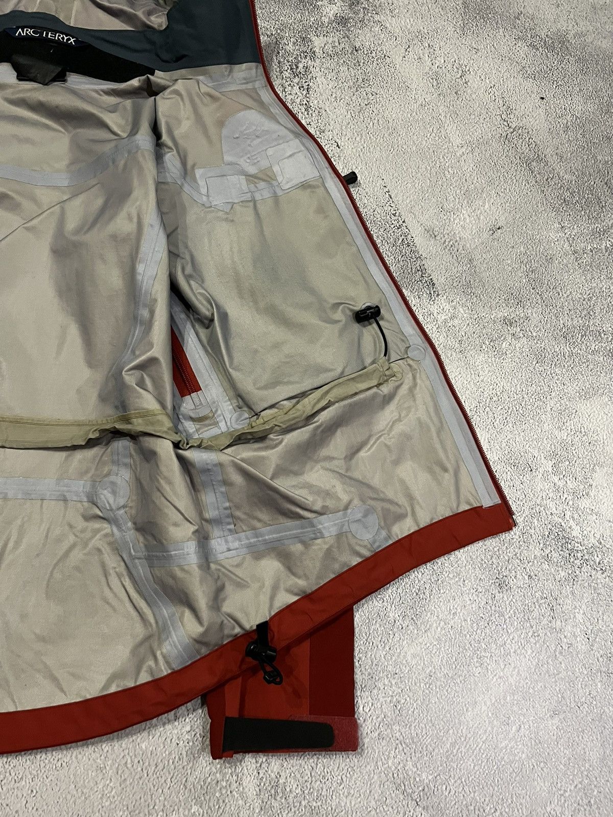 Arc'teryx Vintage Y2k Arc’teryx Gore-Tex XCR Jacket 00’s Size US XS / EU 42 / 0 - 14 Thumbnail