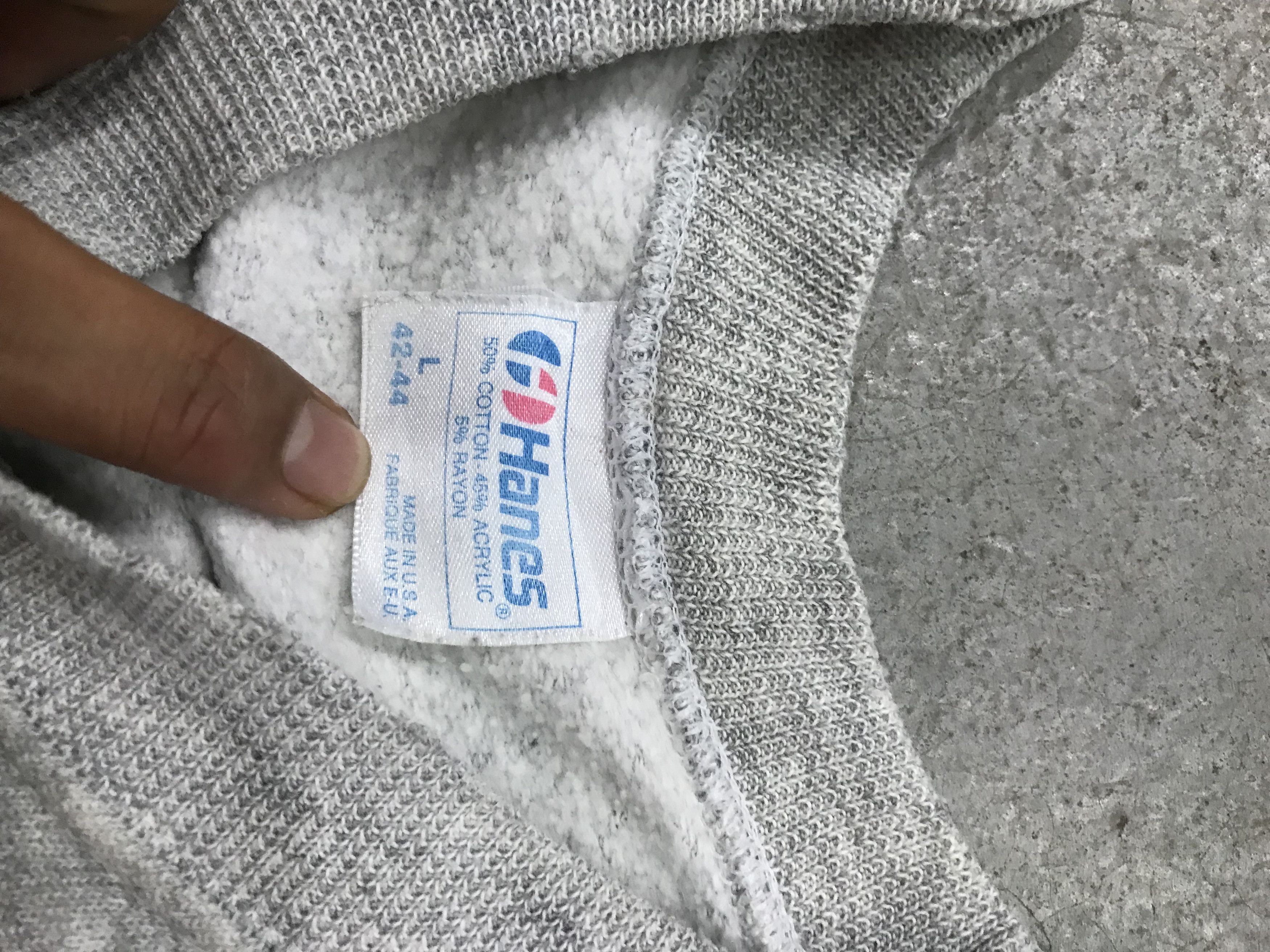 Hanes VINTAGE DISTRESSED SHAZZAN HANNA BARBERA 1989 SWEATSHIRT Size US L / EU 52-54 / 3 - 7 Thumbnail