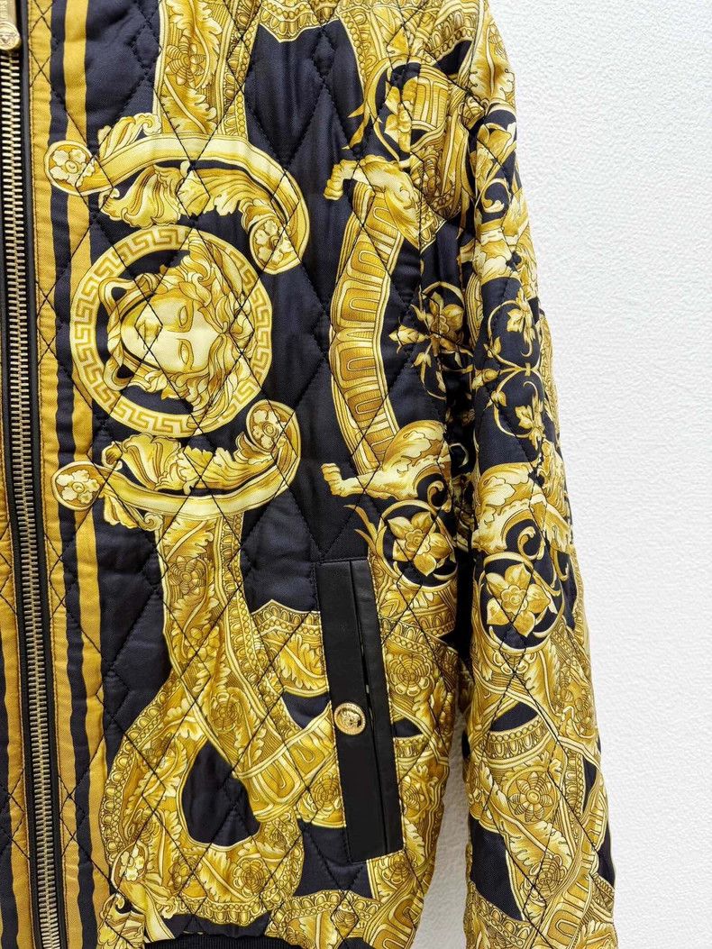 Versace Versace Mulberry silk cotton jacket Size US S / EU 44-46 / 1 - 4 Thumbnail
