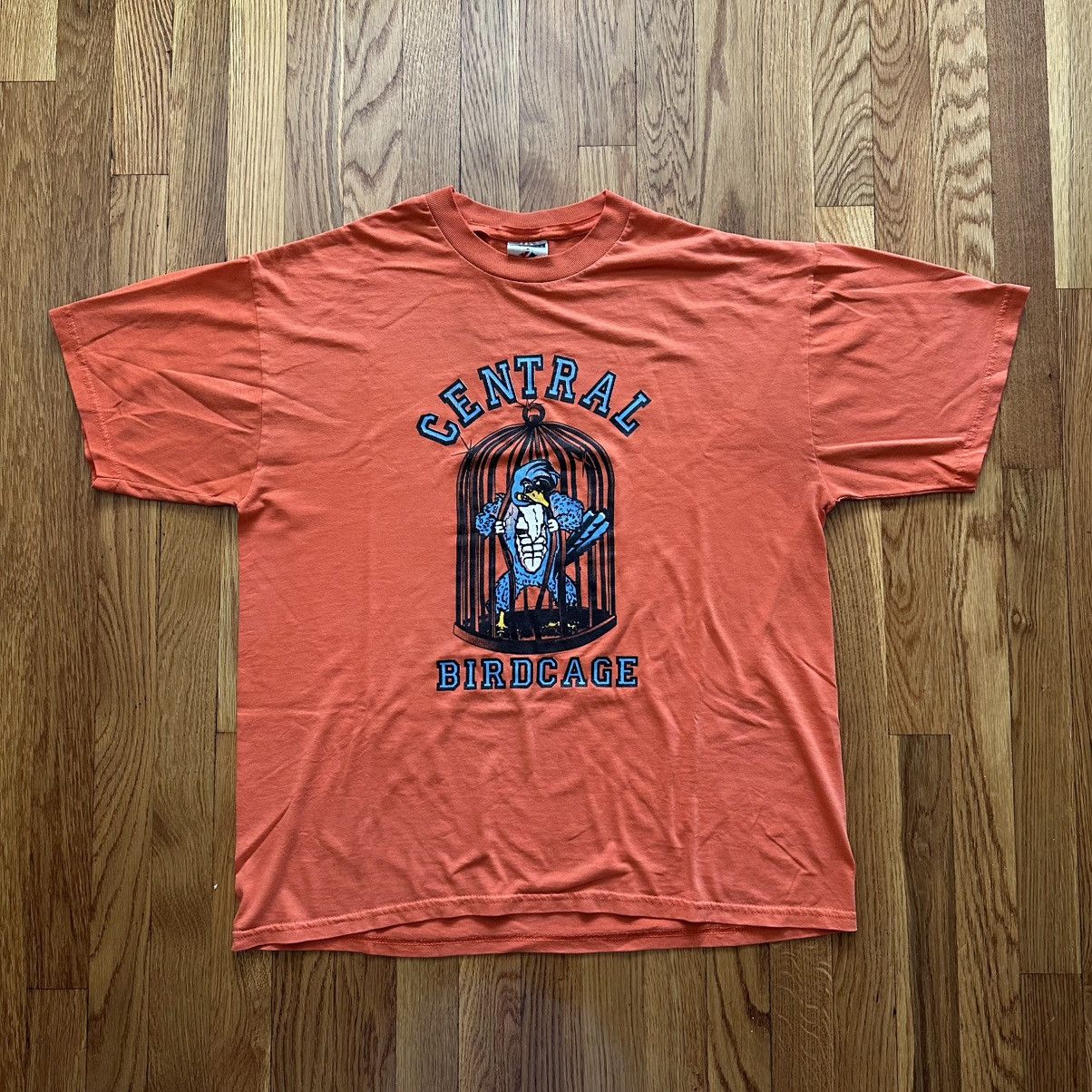 Vintage Vintage Central birdcage staff tee Size US L / EU 52-54 / 3 - 1 Thumbnail