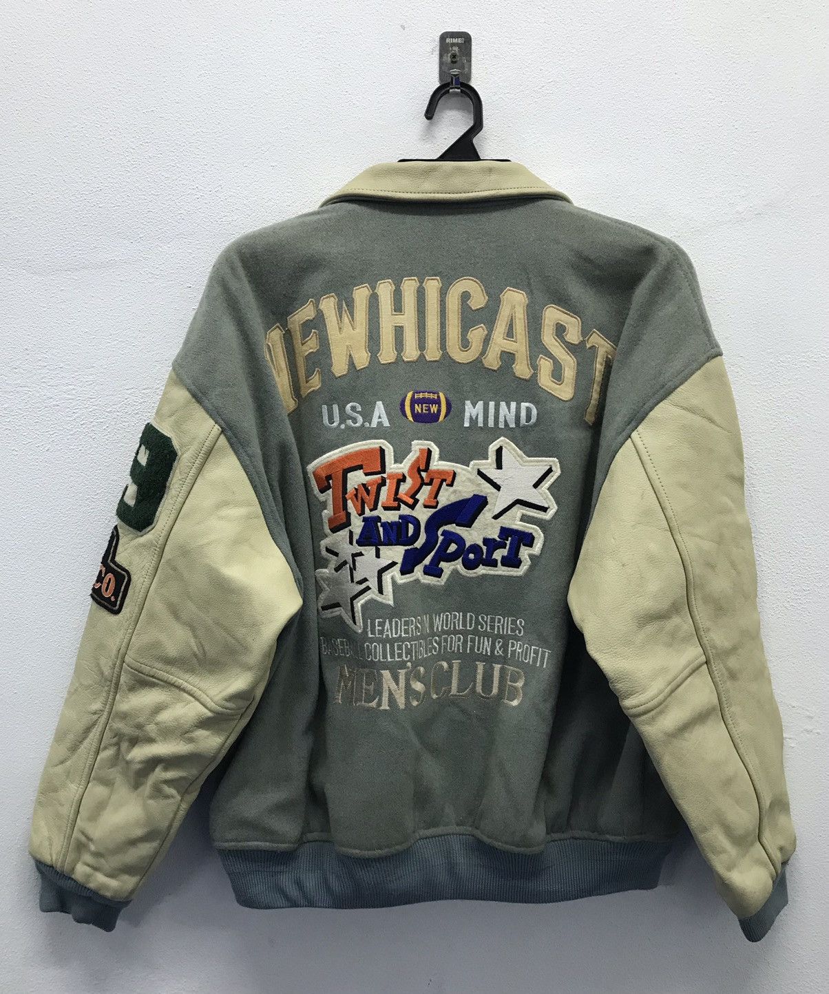 Leather Vintage Idicost Club Guaranteed by Hicast Club VarsityJacket Size US L / EU 52-54 / 3 - 1 Thumbnail