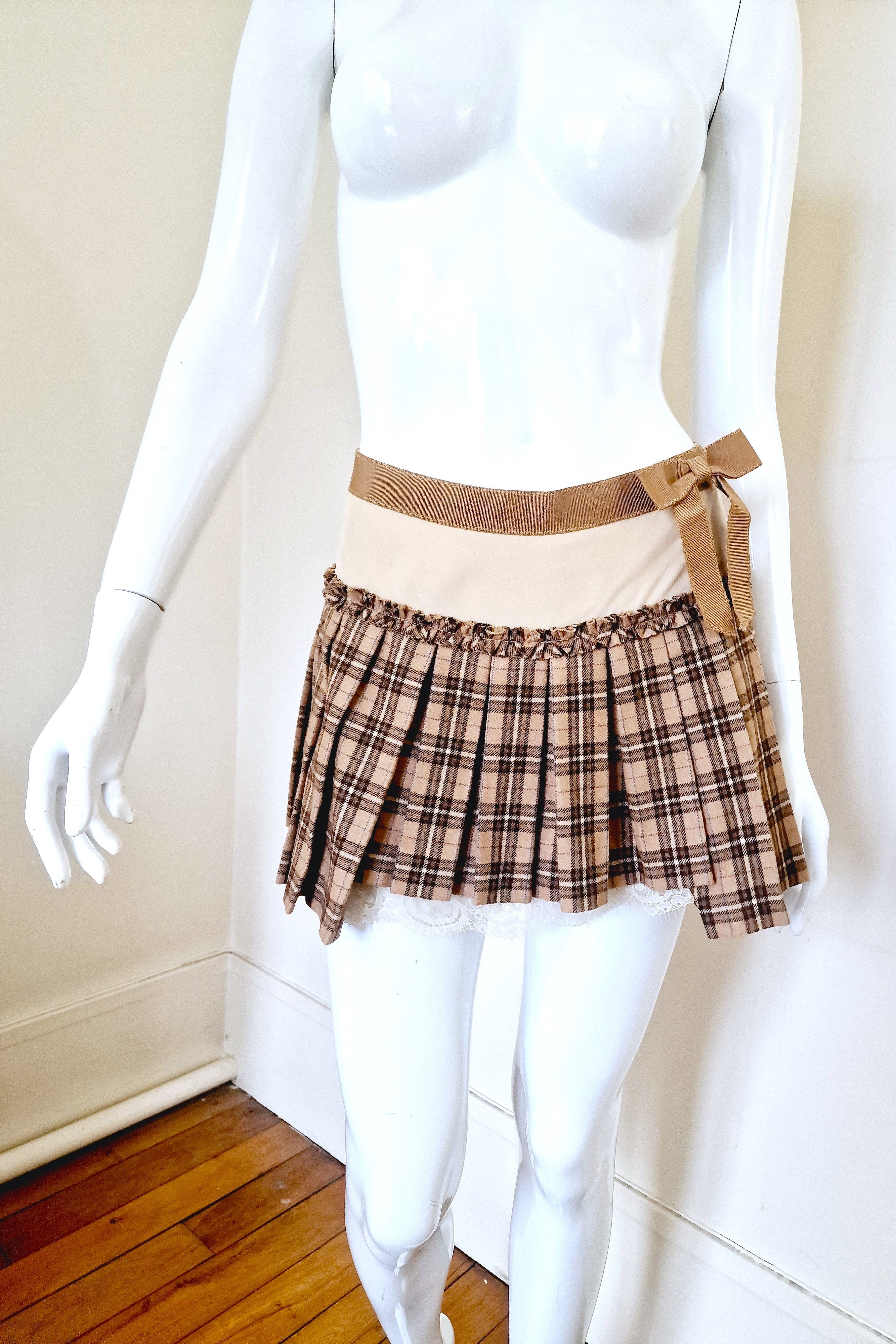 Dolce & Gabbana Dolce Gabbana D&G Tartan Lace Pleated Check Skirt Size 26" / US 2 / IT 38 - 1 Thumbnail