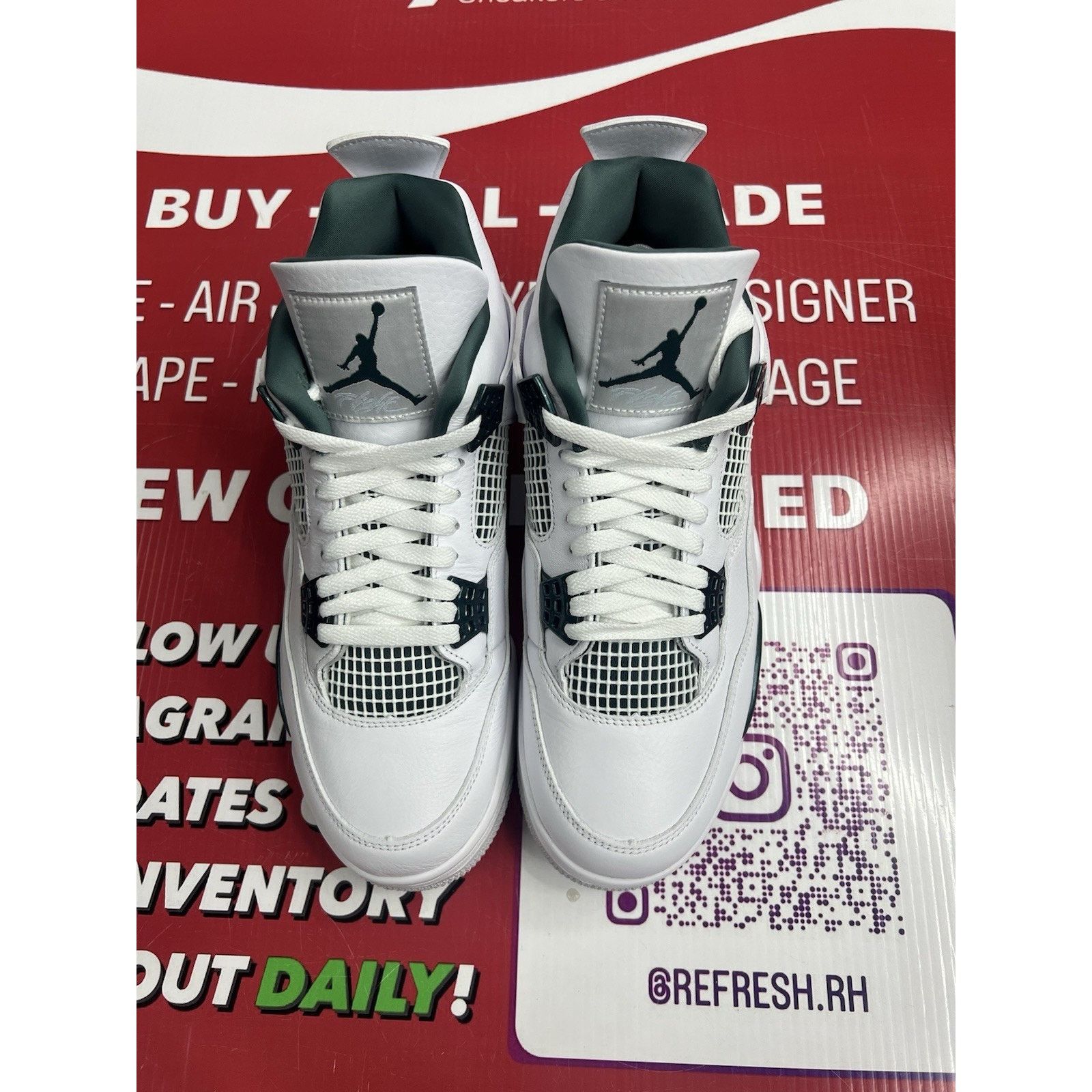 Jordan Brand Air Jordan 4 Oxidized Green Size 10 (FQ8138-103) Size US 10 / EU 43 - 4 Thumbnail