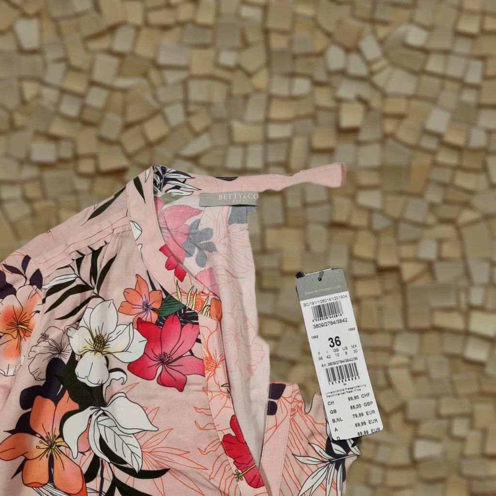 CO Betty & Co Blouse Pink Long Sleeve Henley Logo 100% Viscose Lightweight 10 UK Womens Shirt Regular Floral Size L / US 10 / IT 46 - 1 Thumbnail