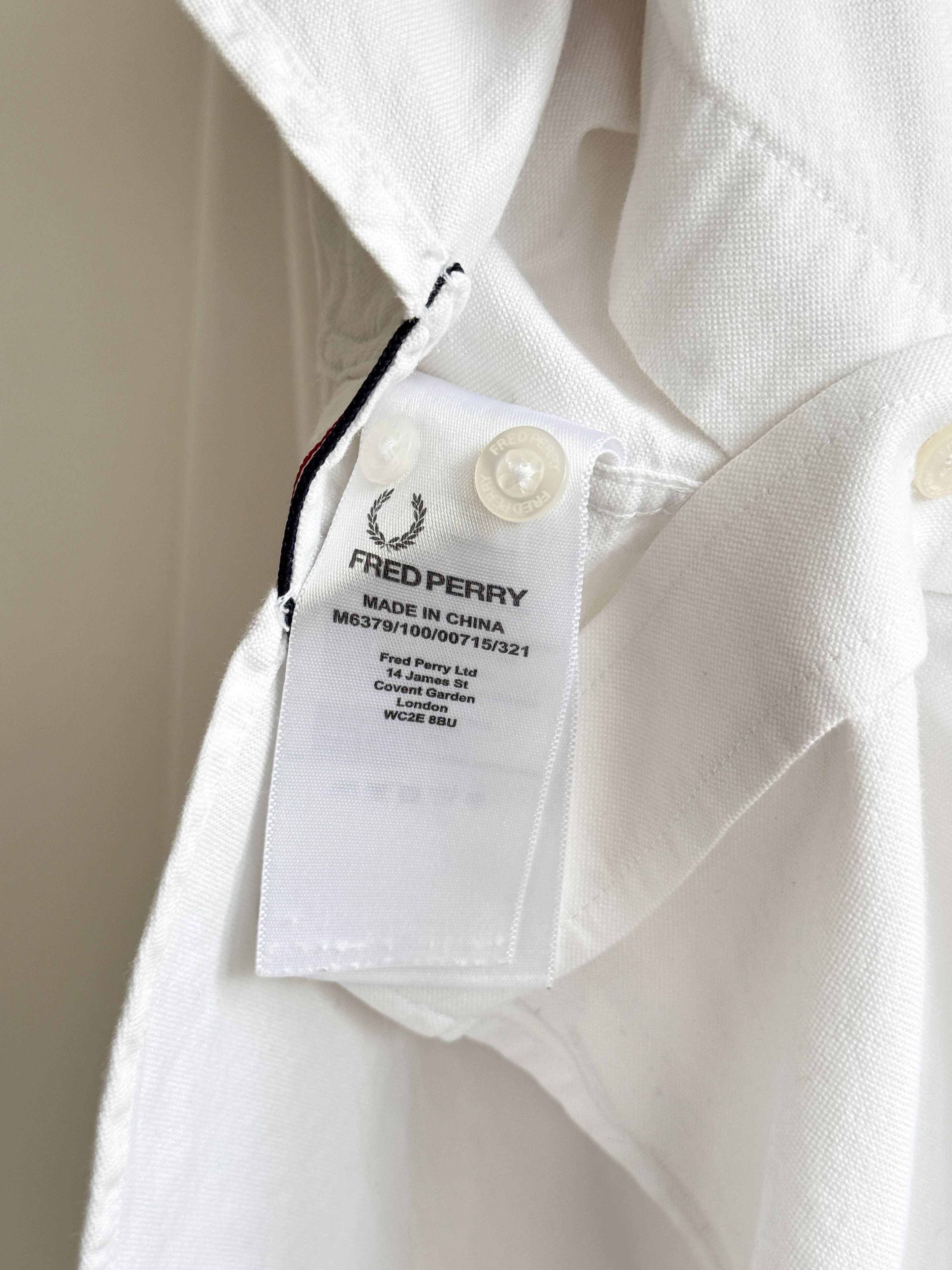 Fred Perry Fred Perry White Shirt Size US M / EU 48-50 / 2 - 8 Thumbnail