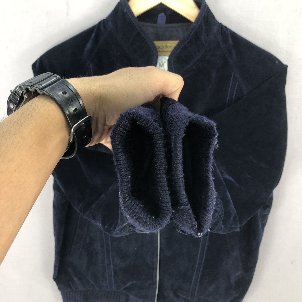 Japanese Brand Vintage 90’s Velvet Zipper Jacket Size US S / EU 44-46 / 1 - 9 Thumbnail