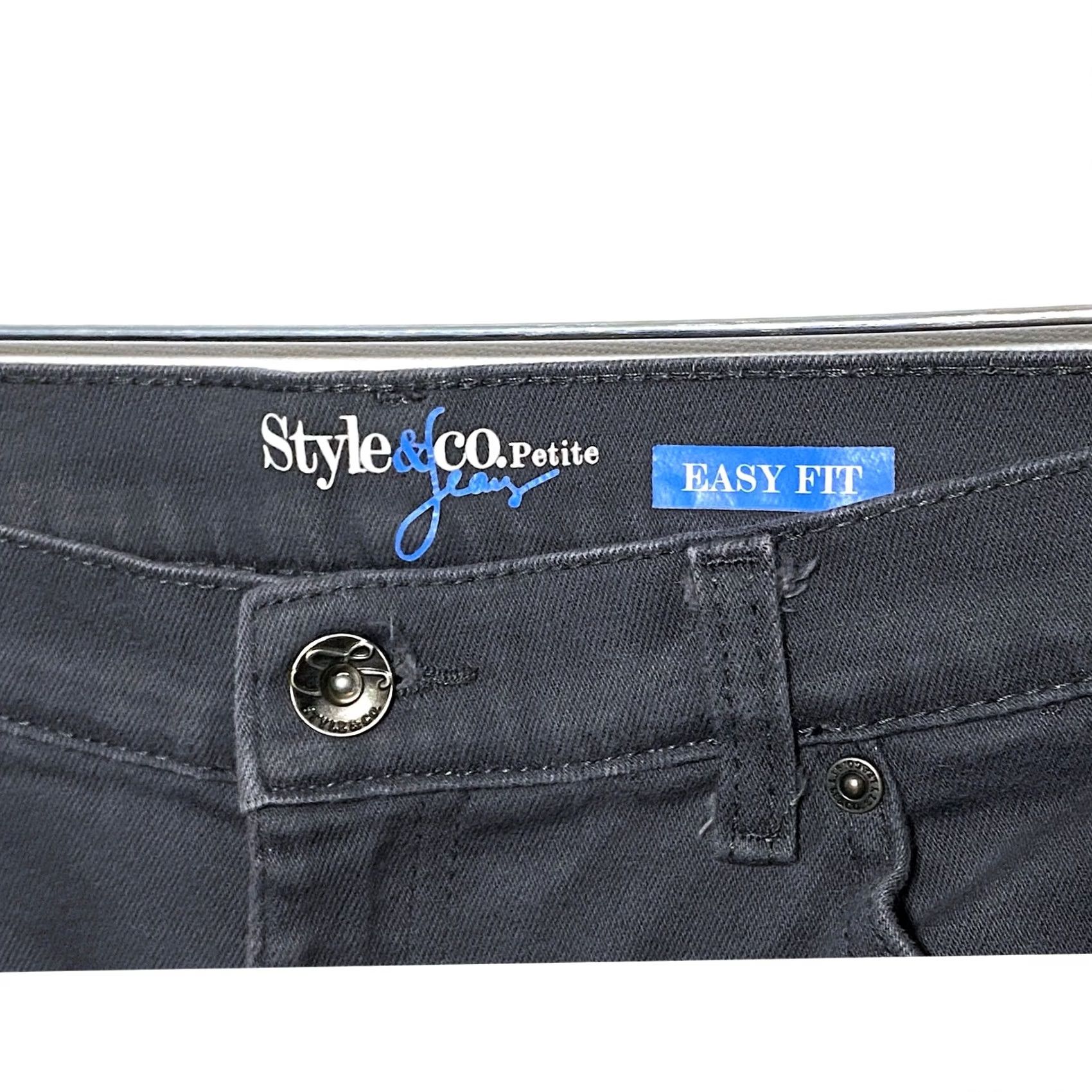 Vintage Style&Co Gray Denim Jeans 12 Petite Easy Fit Straight Leg Cotton Blend 5-Pocket Womens 28in Inseam Stretch Charcoal Wash Size 30" / US 8 / IT 44 - 5 Thumbnail