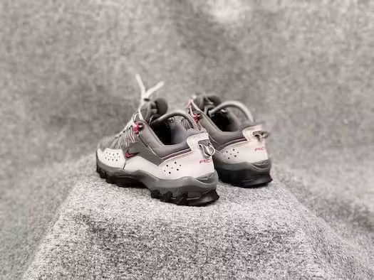 Nike ACG Rare Vintage Nike ACG Trail Low Top Sneakers Outdoor Shoes Size US 5.5 / EU 38 - 6 Thumbnail