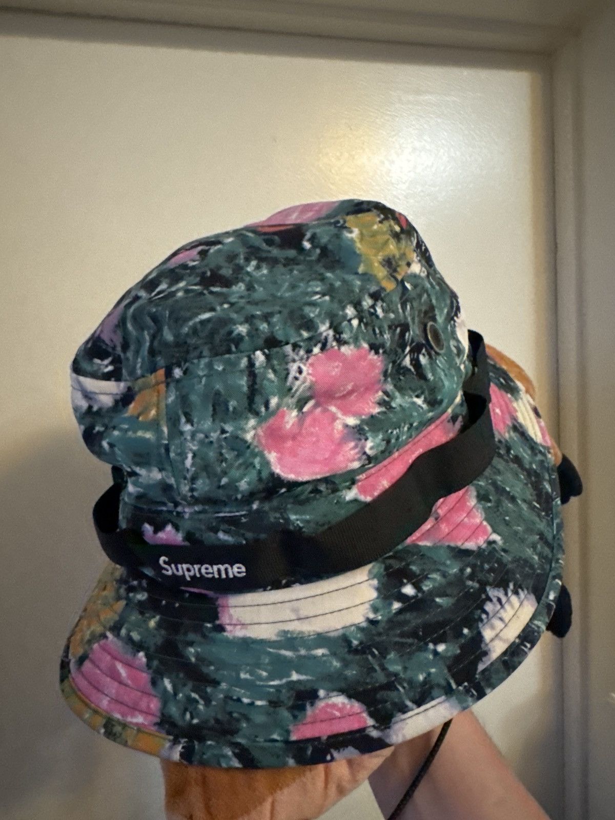 Supreme × The North Face Supreme TheNorthFace Flowers Bucket Hat Size ONE SIZE - 2 Thumbnail