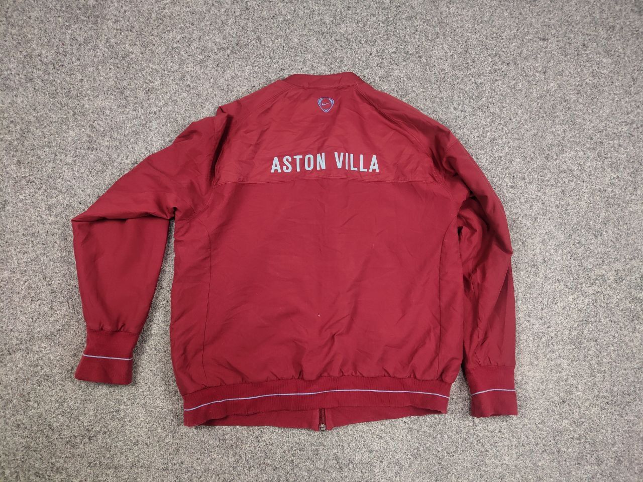 Nike Vintage Nike Aston Villa FC Soccer Track Jacket Size US L / EU 52-54 / 3 - 14 Thumbnail