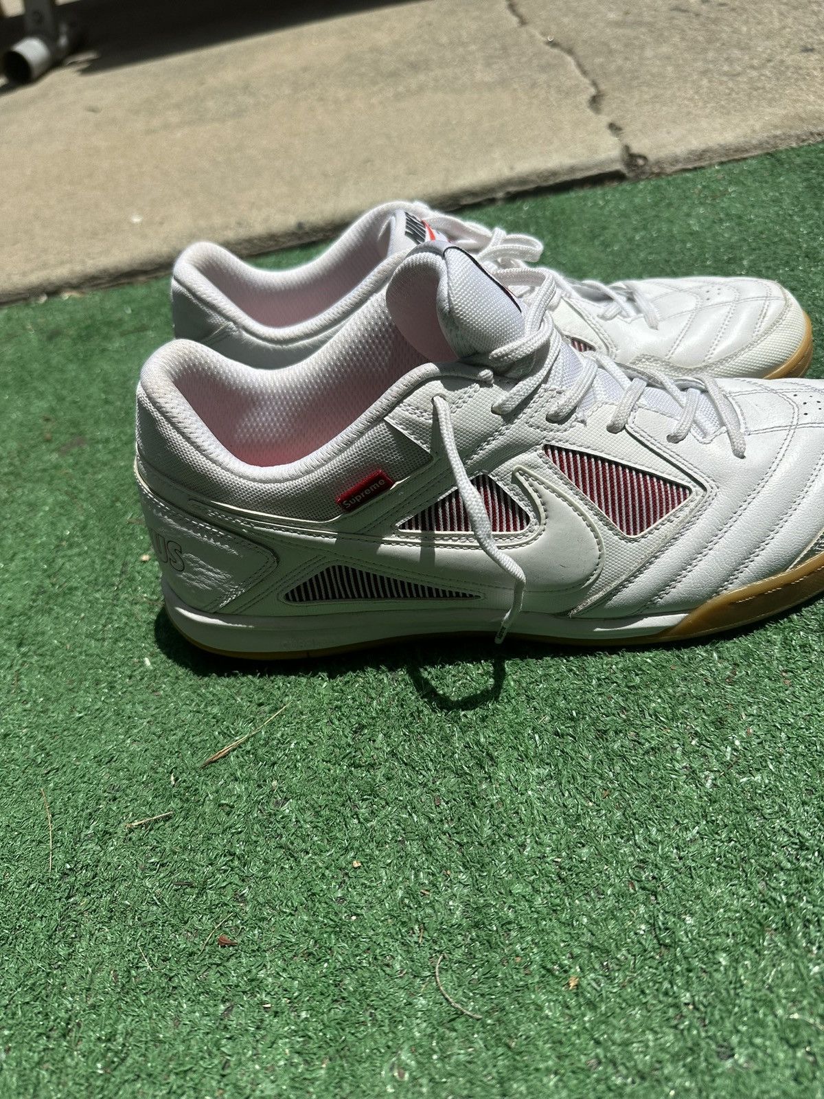Nike Nike supreme gato Size US 12 / EU 45 - 5 Thumbnail