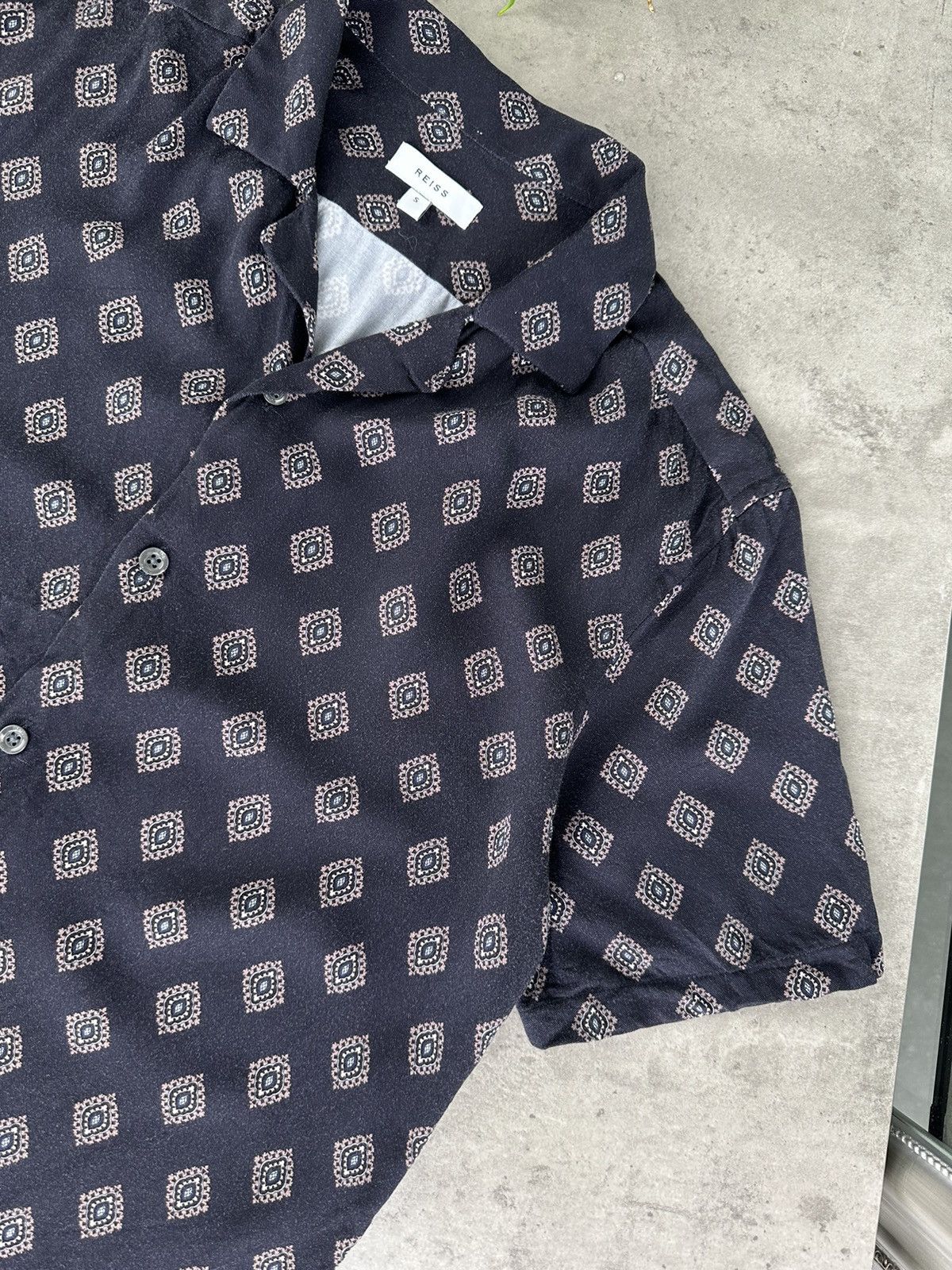 Reiss Reiss Shirt Short Sleeve Size US S / EU 44-46 / 1 - 4 Thumbnail