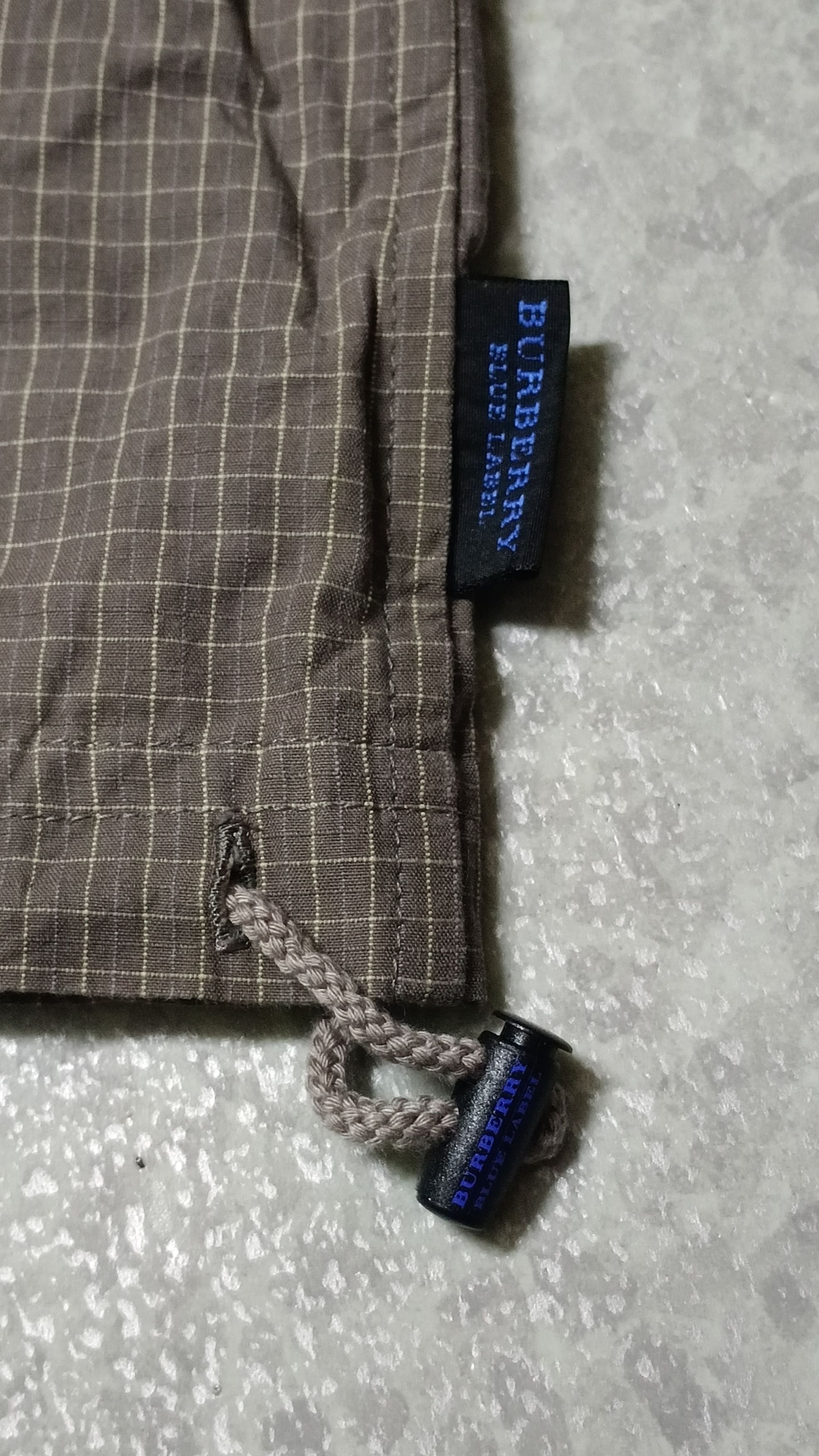 Burberry × Vintage Burberry Blue Label Short Sleeve Hooded Jacket Made In Japan Size US M / EU 48-50 / 2 - 10 Thumbnail