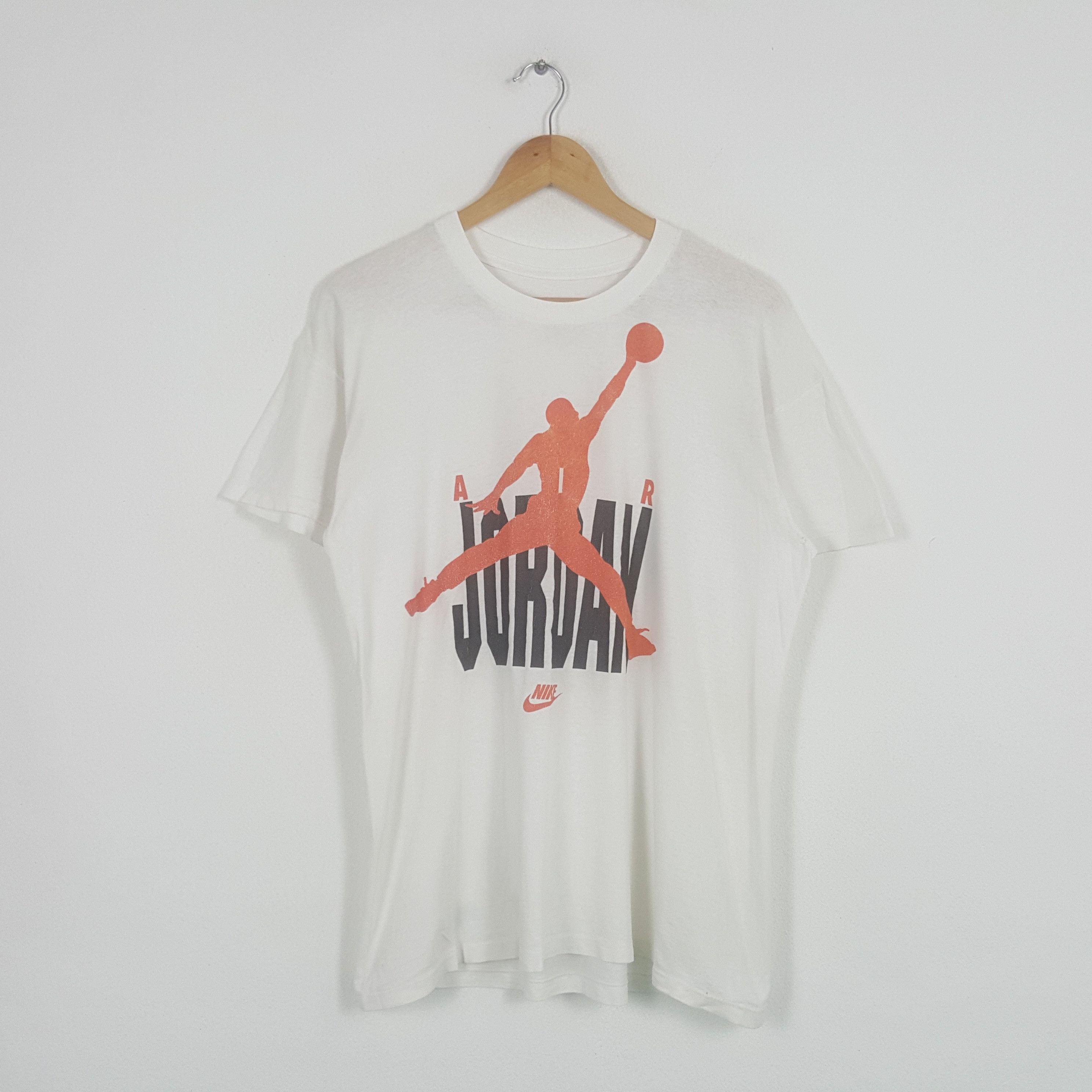 Vintage 90's Nike Air Jordan Sport Style NBA Tshirt