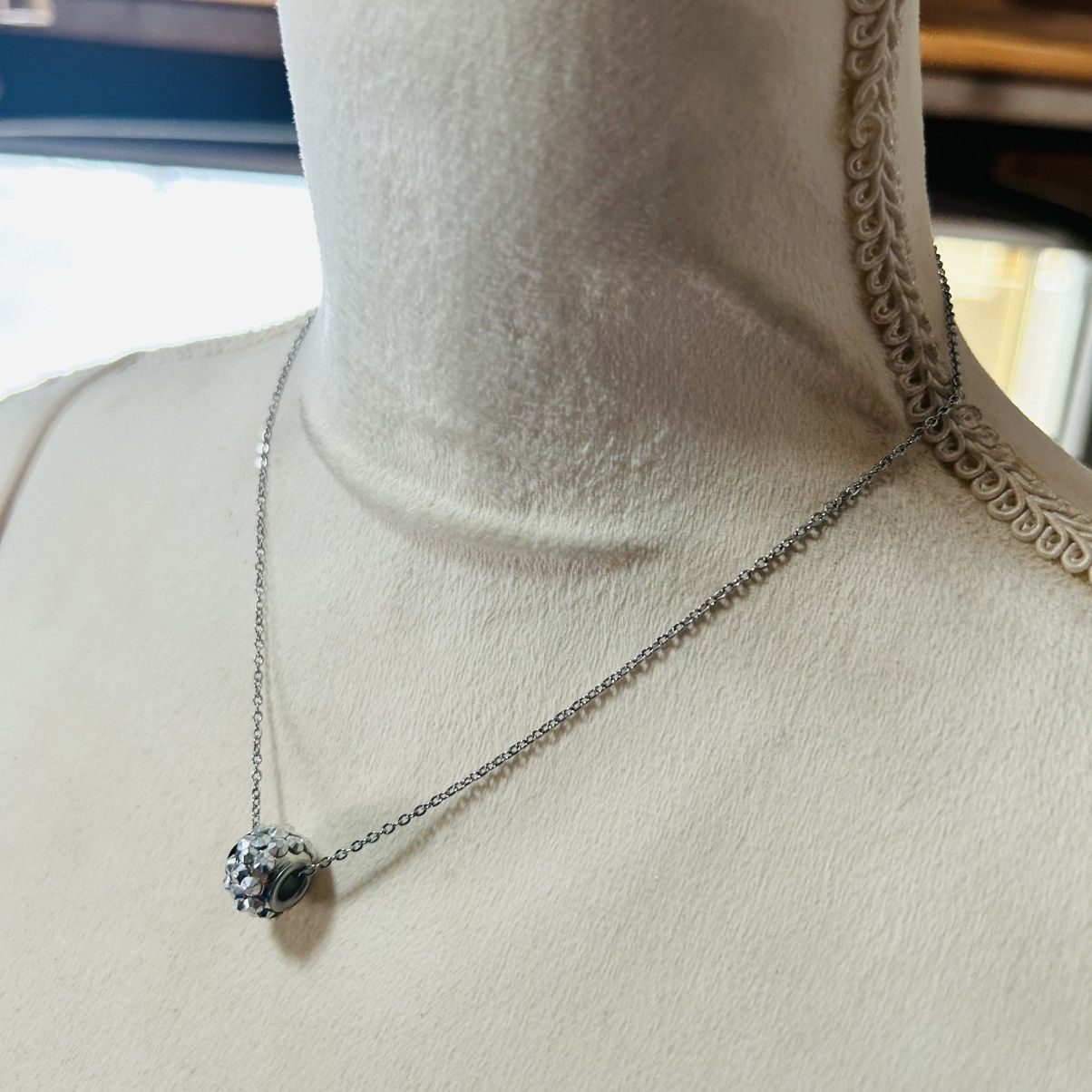 Handmade Handcrafted silver crystal charm slider on chain necklace Size ONE SIZE - 3 Thumbnail