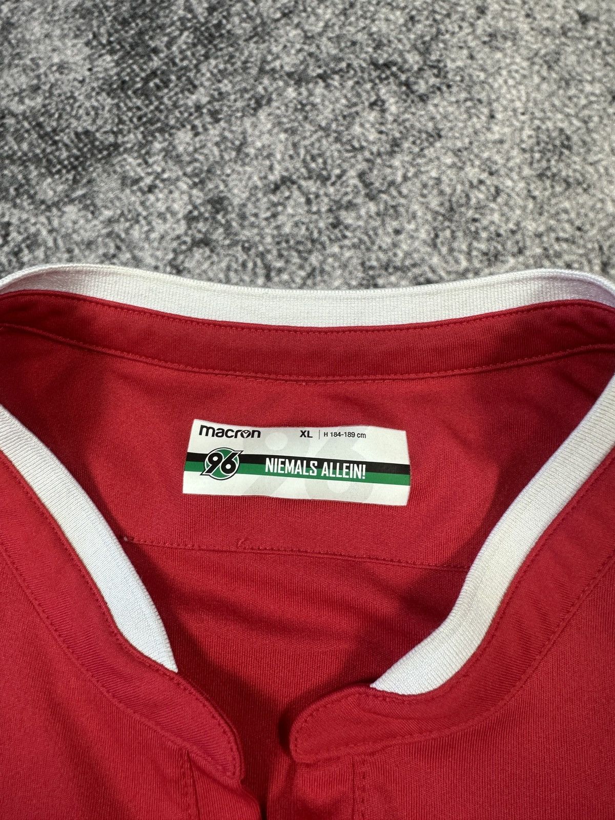 Macron Macron Hannover 96 Soccer Jersey Streetwear Rare VTg XL USA Size US XL / EU 56 / 4 - 4 Thumbnail