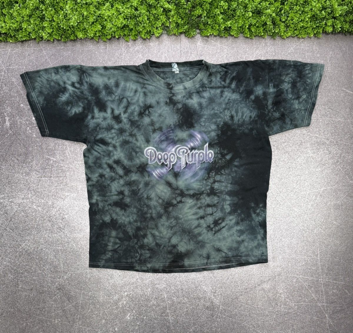 Band Tees Vintage 2000s Deep Purple Heavy Metal Band Tee tie dye Rock Size US L / EU 52-54 / 3 - 1 Thumbnail