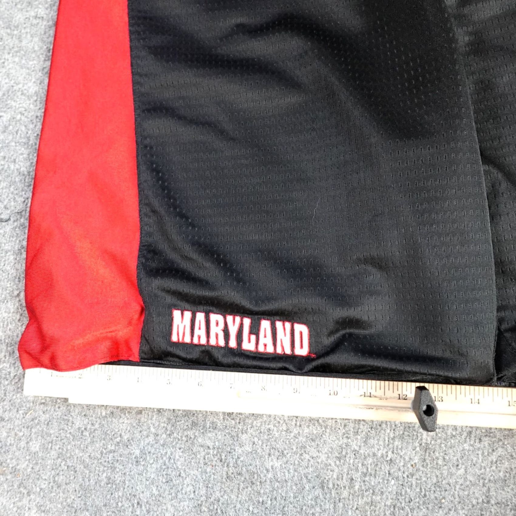 Nike VINTAGE Nike Maryland Basketball Shorts 2XL Red Black Reversible Terps Men 2XL Red Basketball Reversible Nike Maryland Shorts Size US 39 - 4 Thumbnail