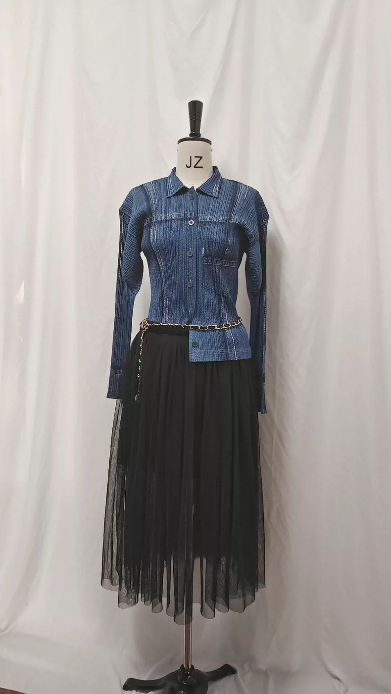 Issey Miyake Issey Miyake size:3 Blue vintage right-shoulder denim jack Size M / US 6-8 / IT 42-44 - 2 Thumbnail