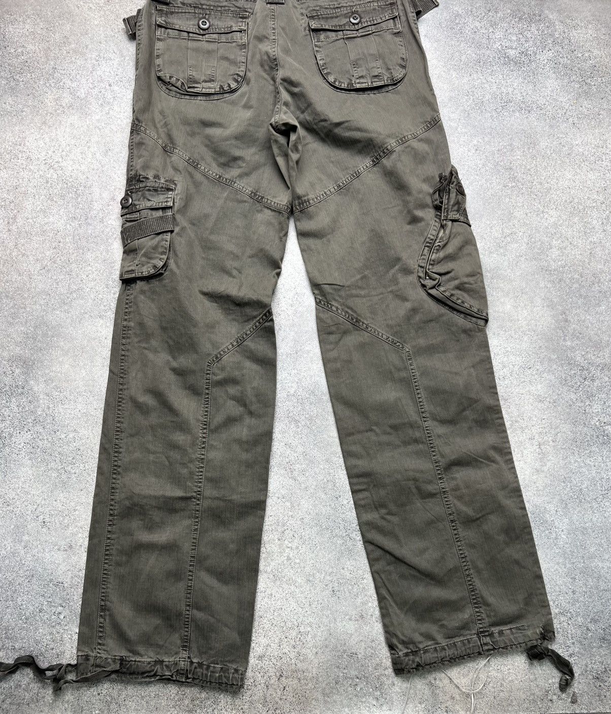 GOA Vintage japanese cargo faded flare pants Size US 32 / EU 48 - 6 Thumbnail