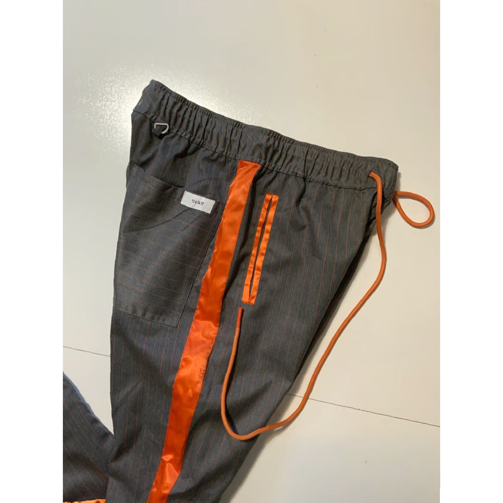 Vintage KDNK Pants Slim Drawstring Striped Gray Orange/Gray Pin Striped Los Angeles Mens L 34 Slim Fit 33in Inseam Size US 33 - 6 Thumbnail
