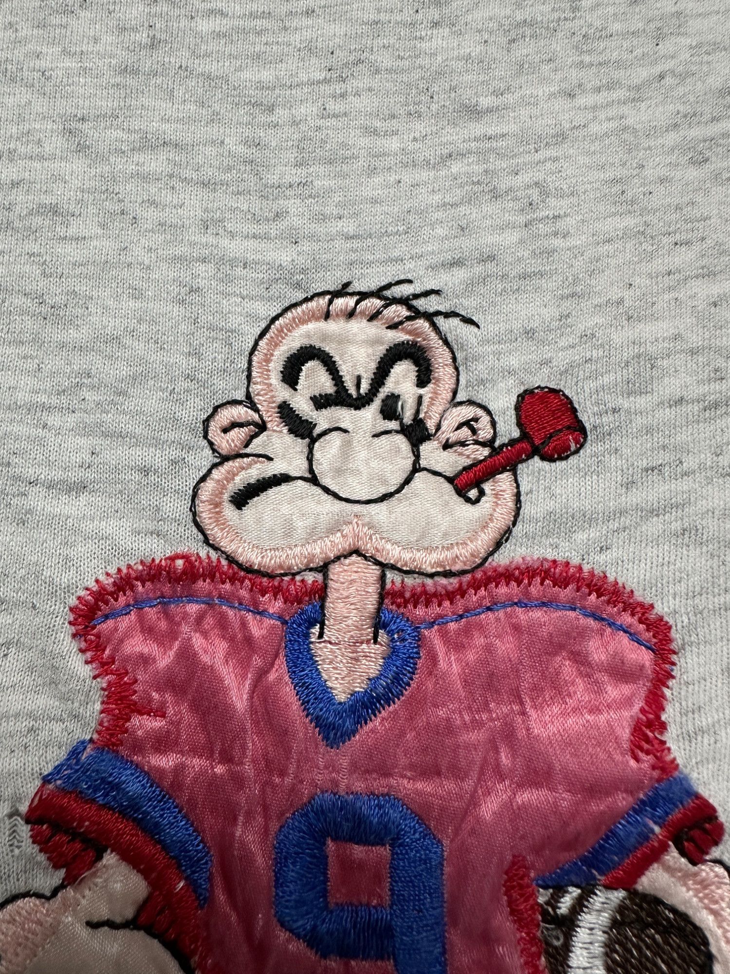 Fruit Of The Loom Vintage 1994 Popeye Football Graphic Made In USA Rare 90s Size US XL / EU 56 / 4 - 7 Thumbnail