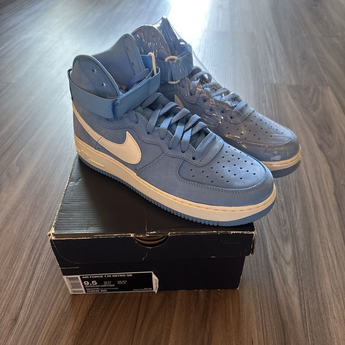 Nike Air Force 1 Hi Retro QS University Blue Men’s 9.5 UNC