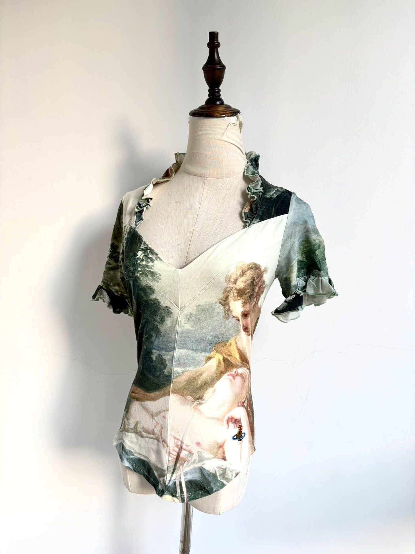 Vivienne Westwood vivienne westwood short sleeve oil painting top Size S / US 4 / IT 40 - 1 Thumbnail