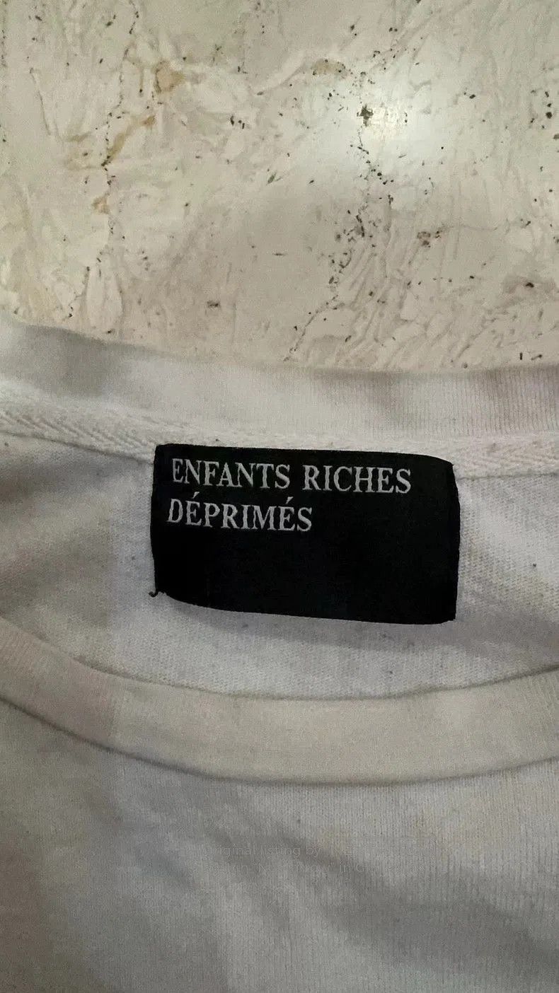 Enfants Riches Deprimes Girl Eating Graphic Short Sleeve T-Shirt- Size US L / EU 52-54 / 3 - 6 Thumbnail