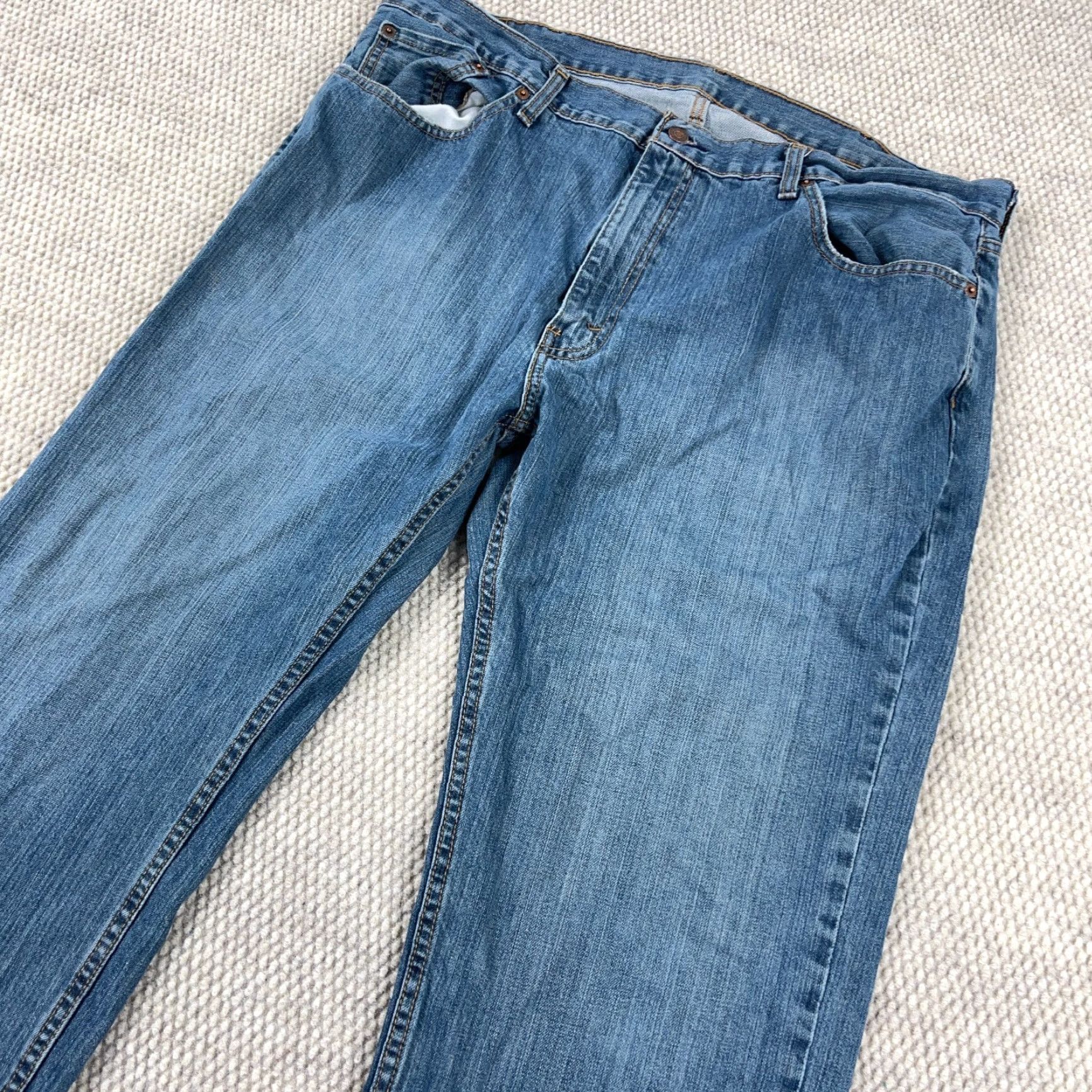 Levi's Levi's 559 Jeans Men 40x32 Straight Relaxed Baggy Medium Wash Distressed Denim Size US 40 / EU 56 - 5 Thumbnail