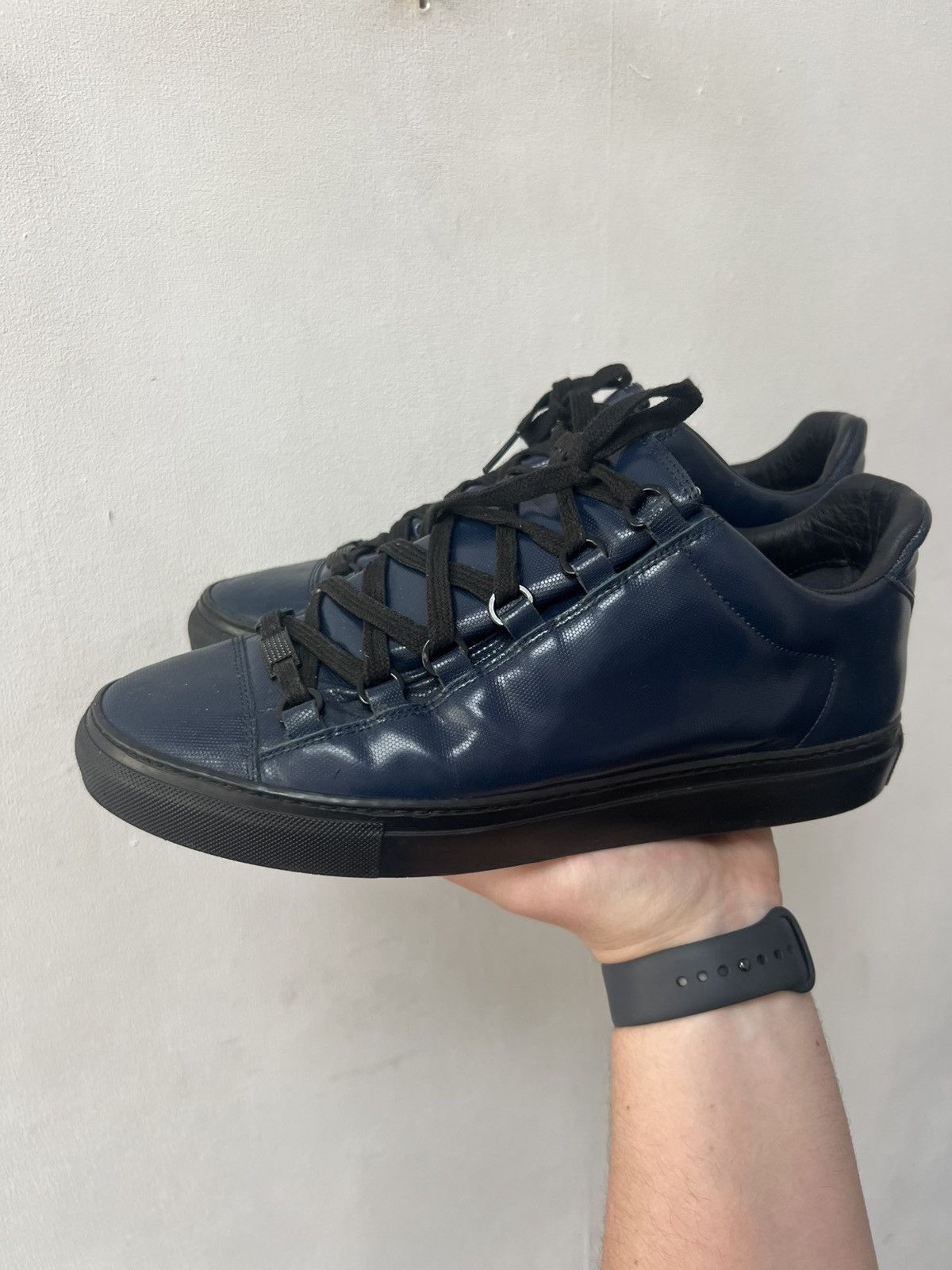 Balenciaga Balenciaga Arena Low Navy Blue Cracked Leather Sneakers Size US 8 / EU 41 - 6 Thumbnail