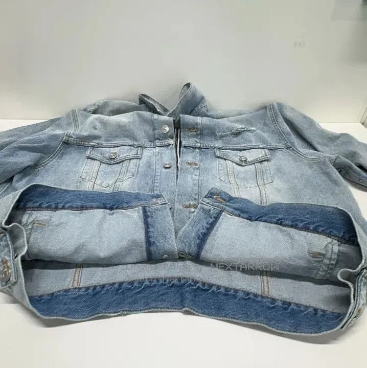 Balenciaga Balenciaga FW21 Oversized Logo Denim Jacket. Size US S / EU 44-46 / 1 - 5 Thumbnail