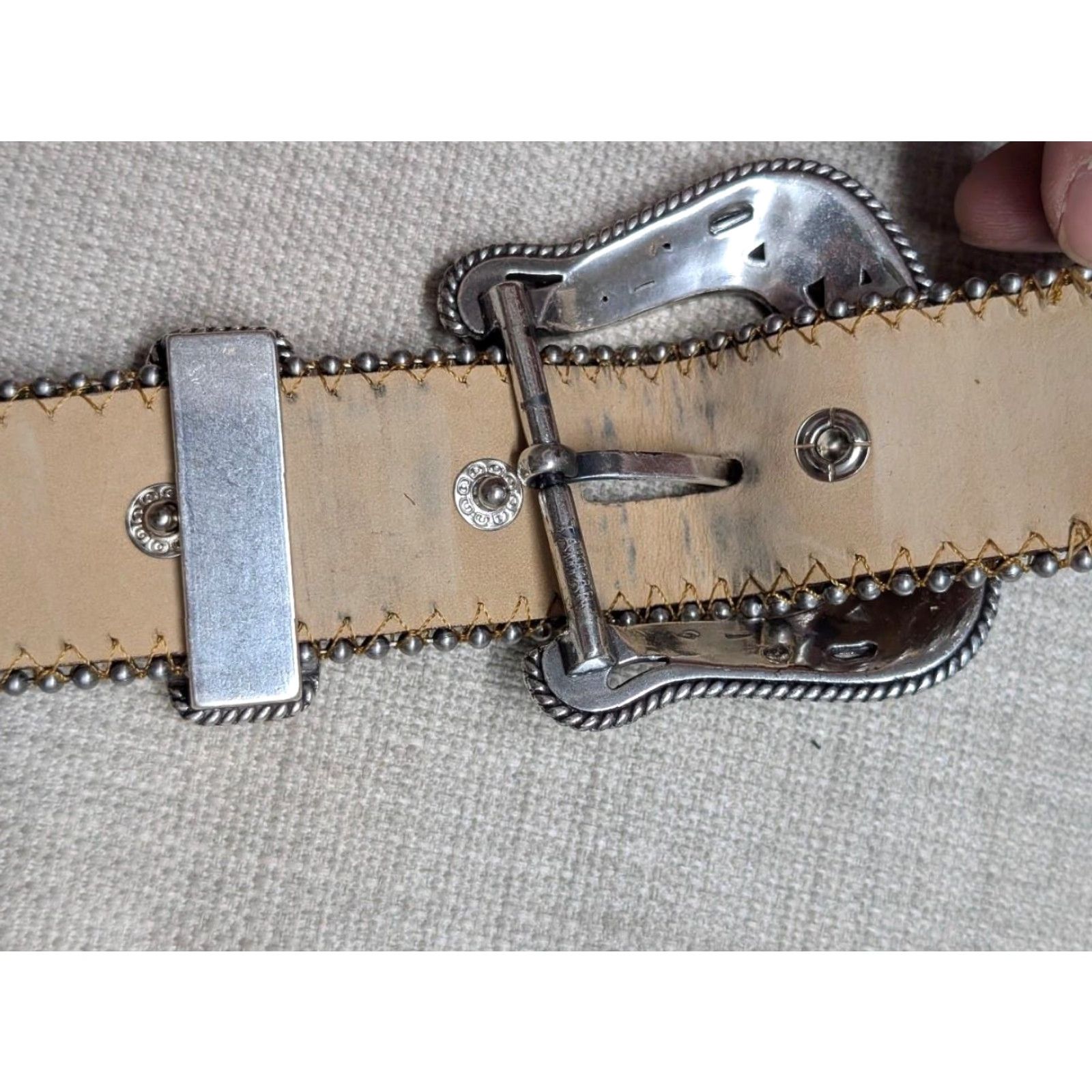 Tony Lama VINTAGE Tony Lama belt Western Unisex Adults 1-1/2" leather brown 32 Cowboy Studded buckle belt 90s Western Size 32 - 7 Thumbnail