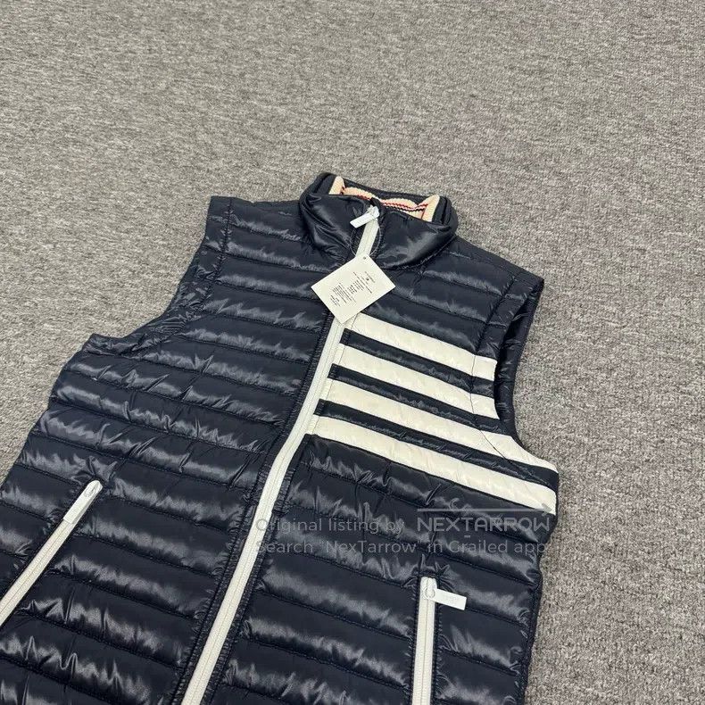 Thom Browne Thom Browne Classic four-striped puffer vest Size US S / EU 44-46 / 1 - 3 Thumbnail